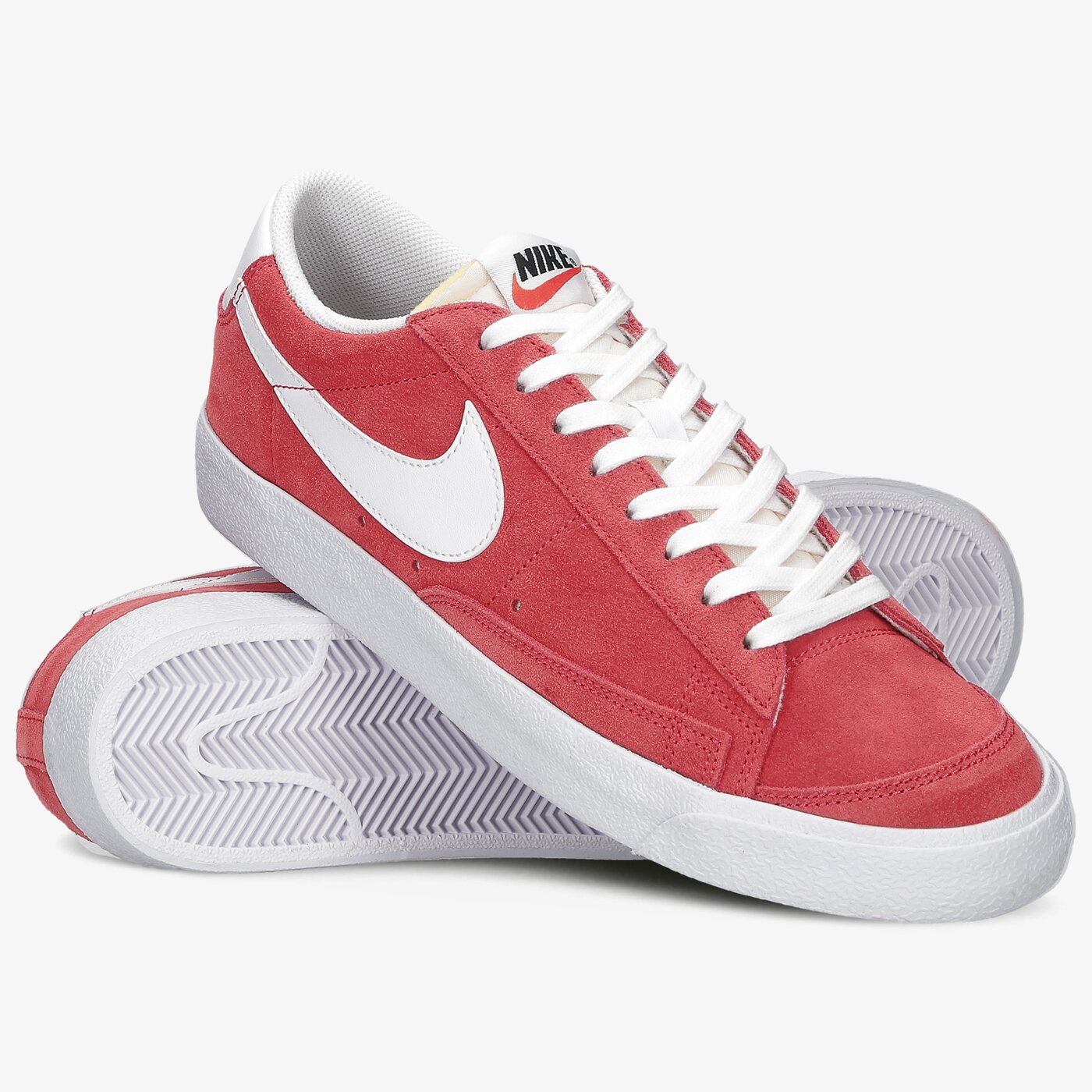 Мъжки маратонки NIKE BLAZER LOW '77 SUEDE da7254-600 цвят червен