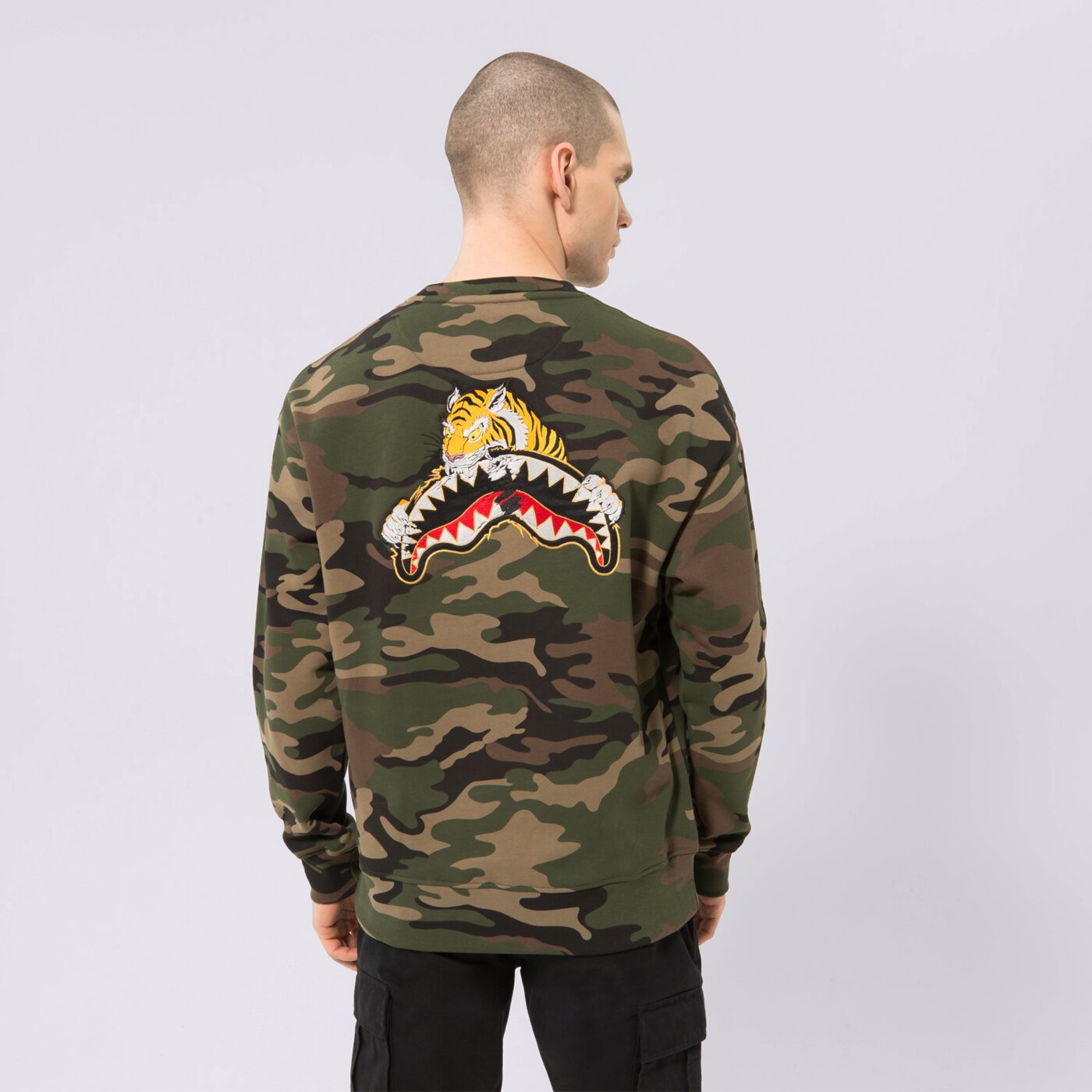 SPRAYGROUND ПУЛОВЕР TIGER CAMO SWEATER sp215 цвят многоцветен