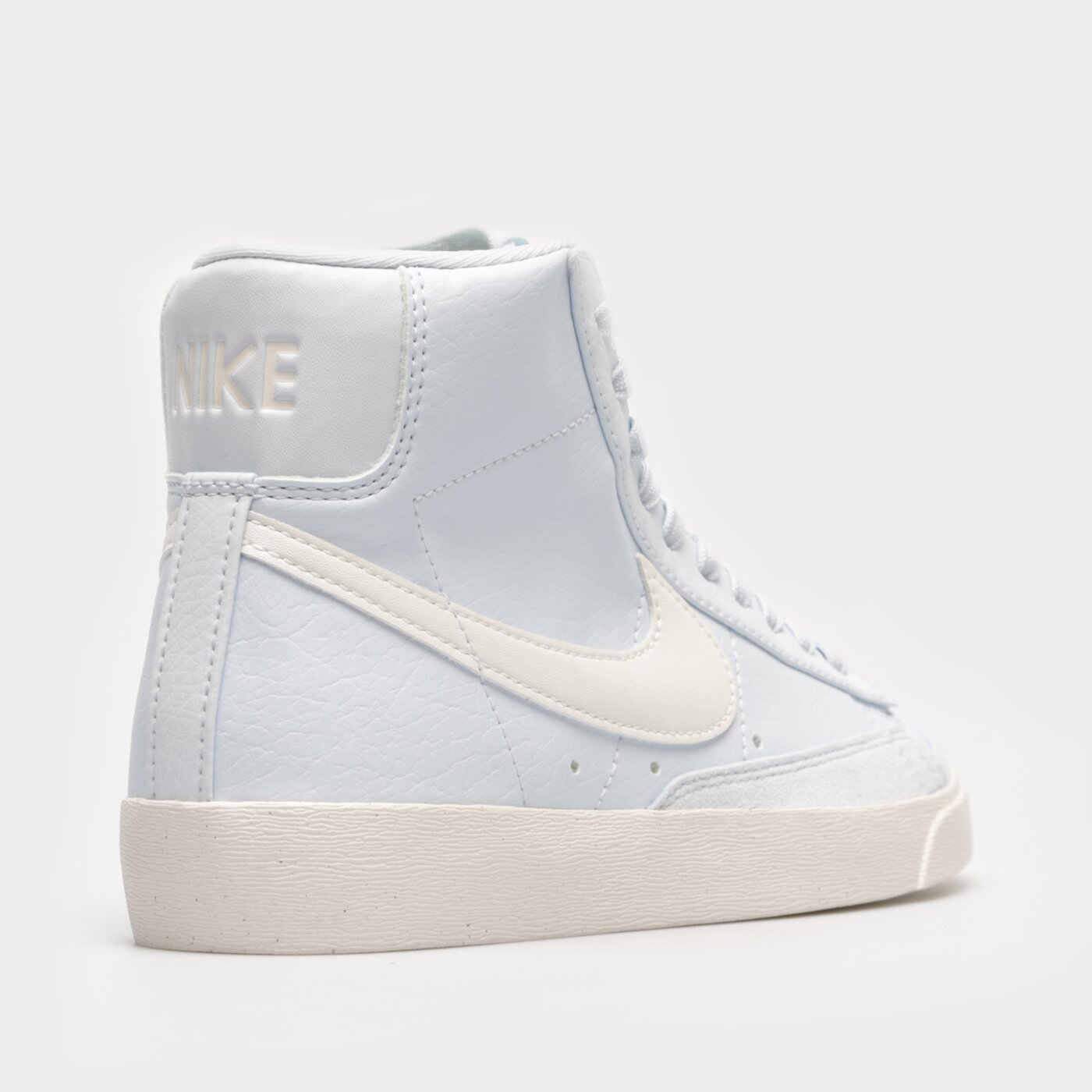 cq4277 nike