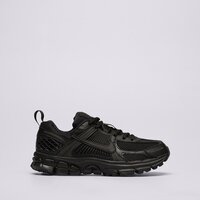 NIKE VOMERO 5 BG
