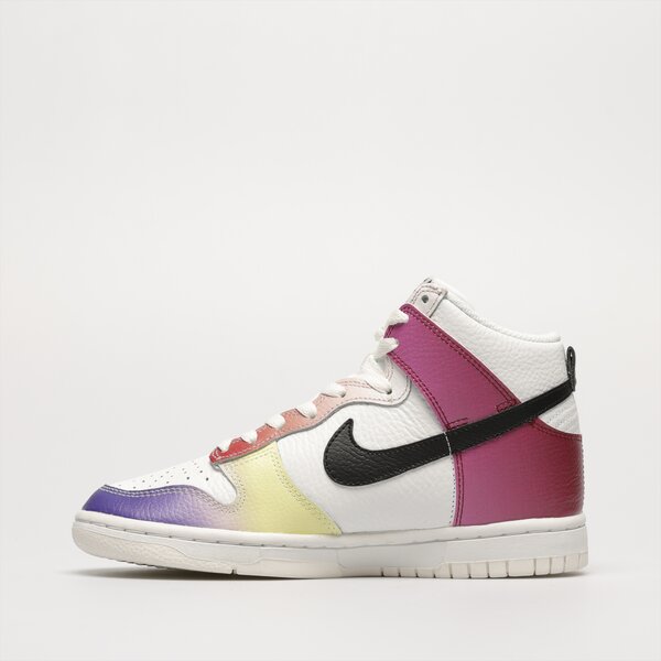 Дамски маратонки NIKE WMNS DUNK HIGH fd0802-100 цвят многоцветен