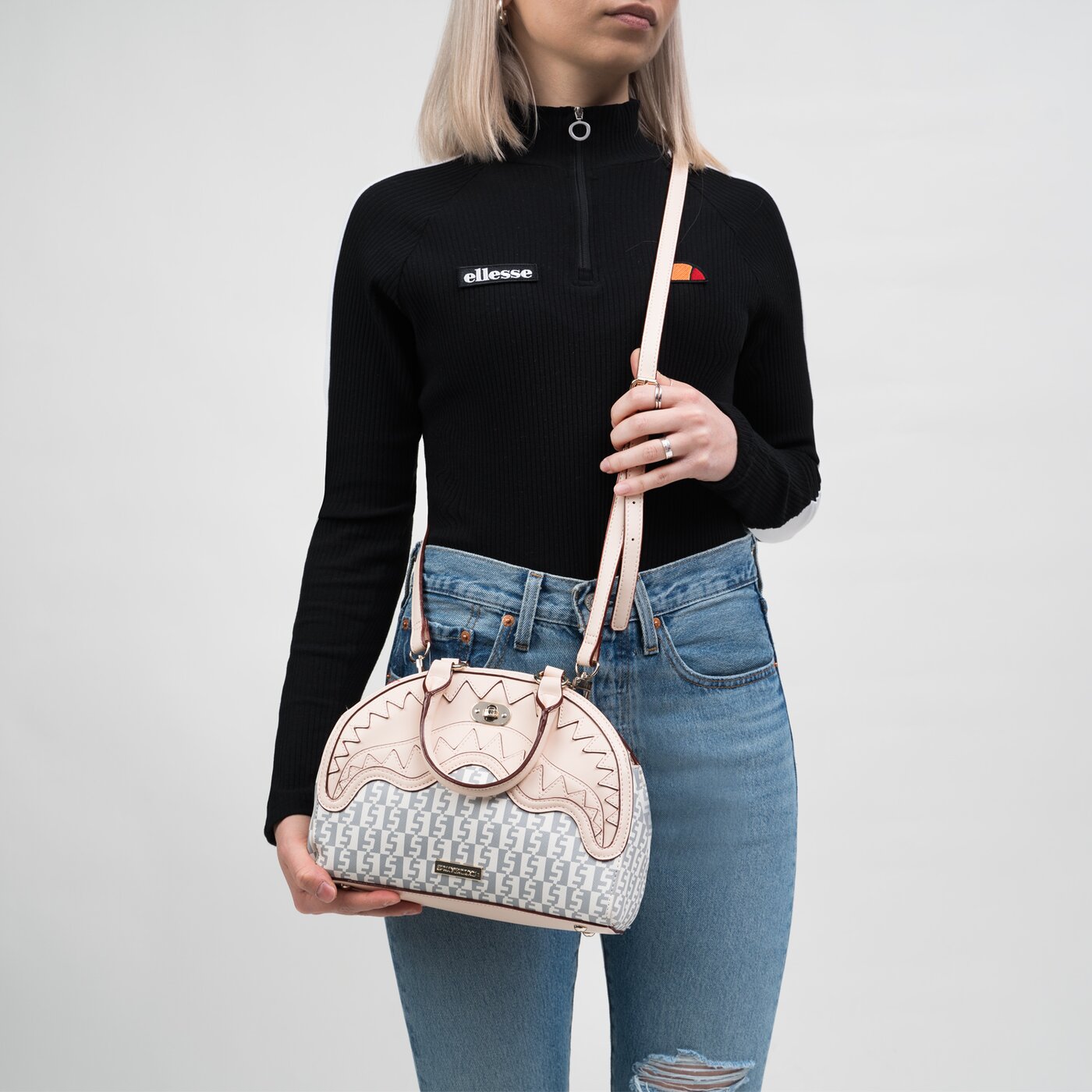 Дамски сак SPRAYGROUND ЧАНТА ROSE MONEY CHECK HANDBAG 910b4537nsz цвят многоцветен