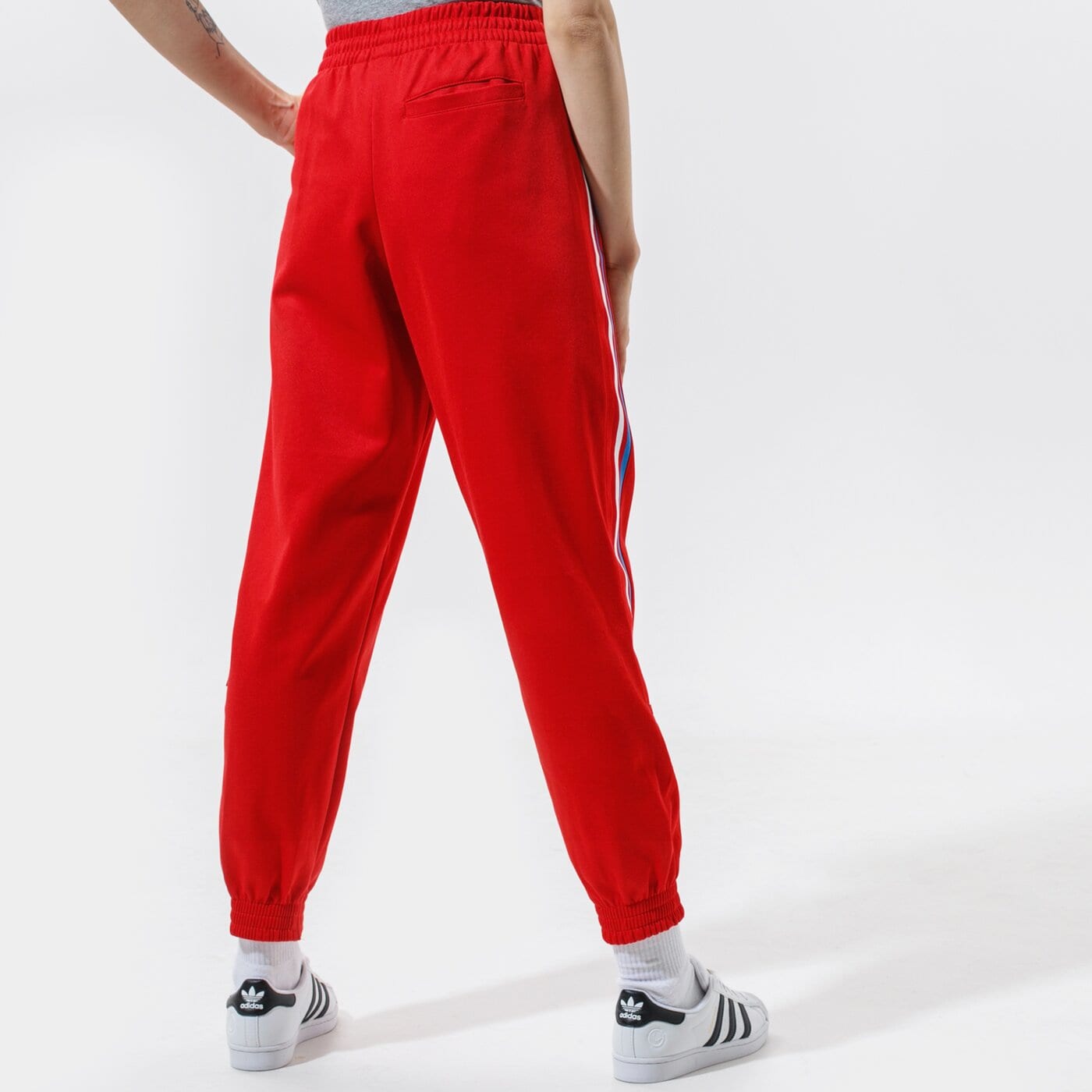 Дамски панталони ADIDAS ПАНТАЛОНИ TRACKPANT PB gn6981 цвят червен