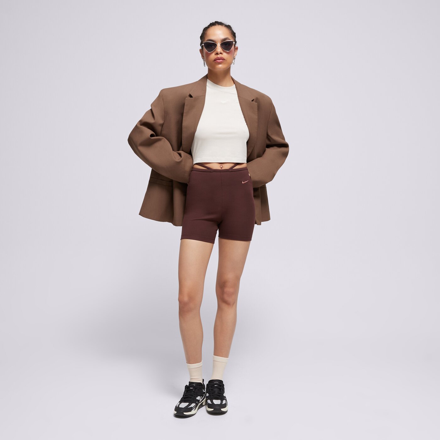 Дамски къси панталони NIKE ШОРТИ W NSW EVRDY MOD HR BIKE dv7928-227 цвят черен