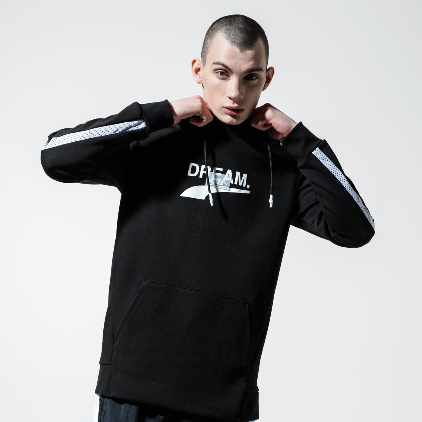 Мъжки суичър PUMA СУИТЧЪР С КАЧУЛКА AVENIR HOODY 59645901 цвят черен