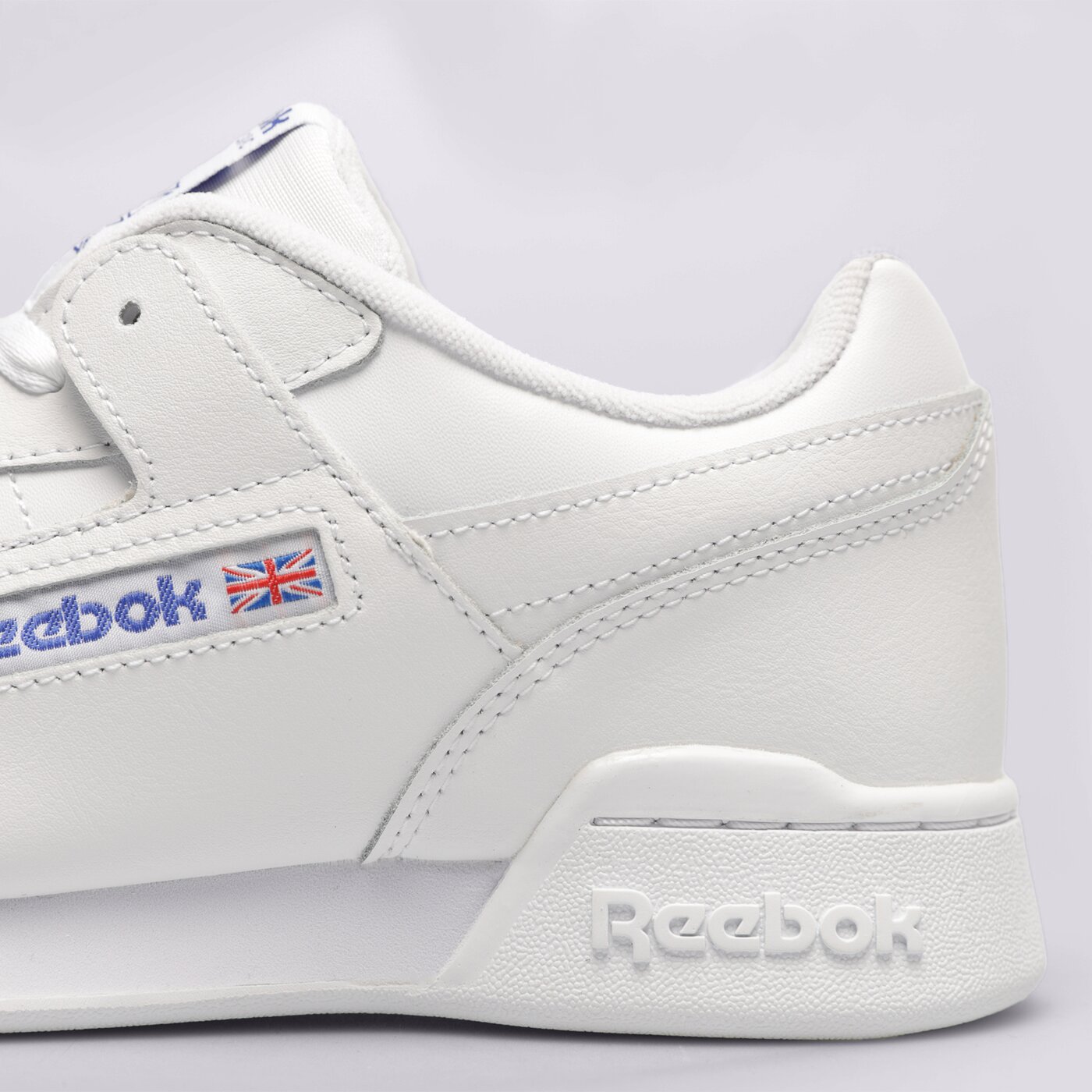 Мъжки маратонки REEBOK WORKOUT PLUS hp5909 цвят бял