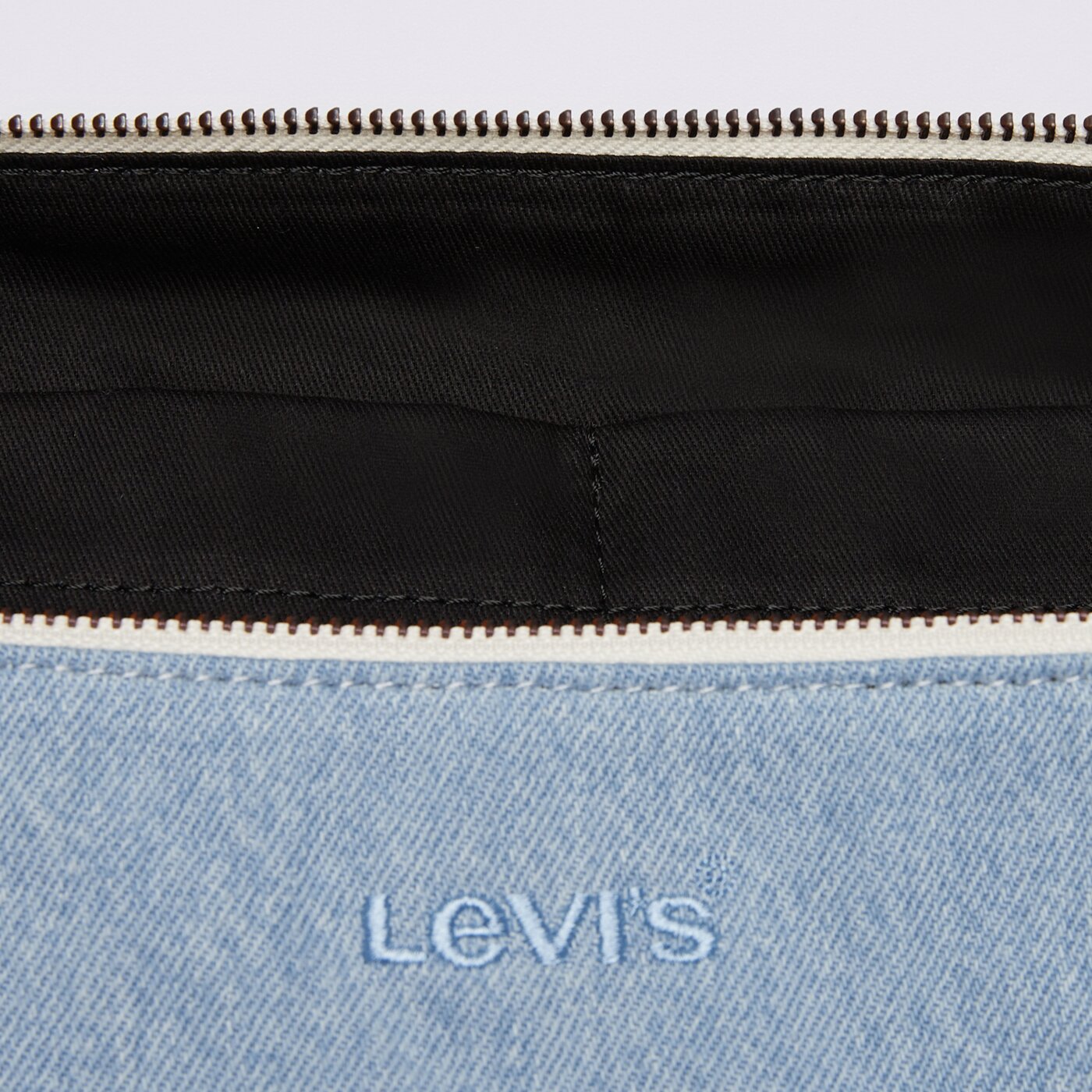Дамска чанта за кръст LEVI'S ЧАНТА LFA LW BAGS HANDBAG LIGHT INDIGO 002h3-0001 цвят син