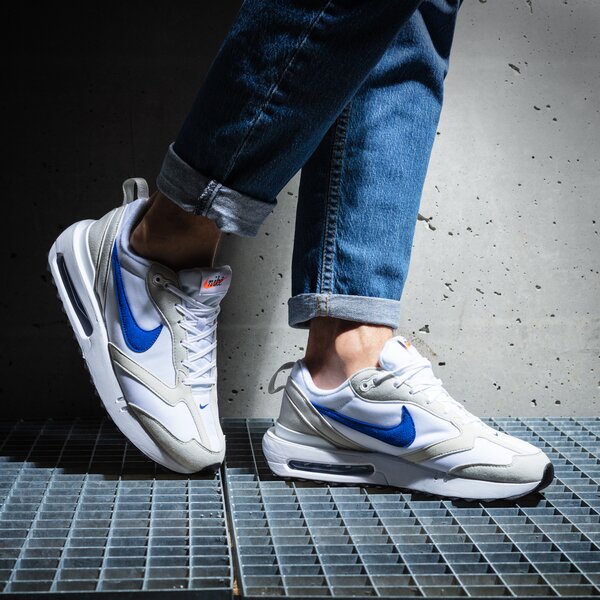 Мъжки маратонки NIKE AIR MAX DAWN dj3624-100 цвят бял