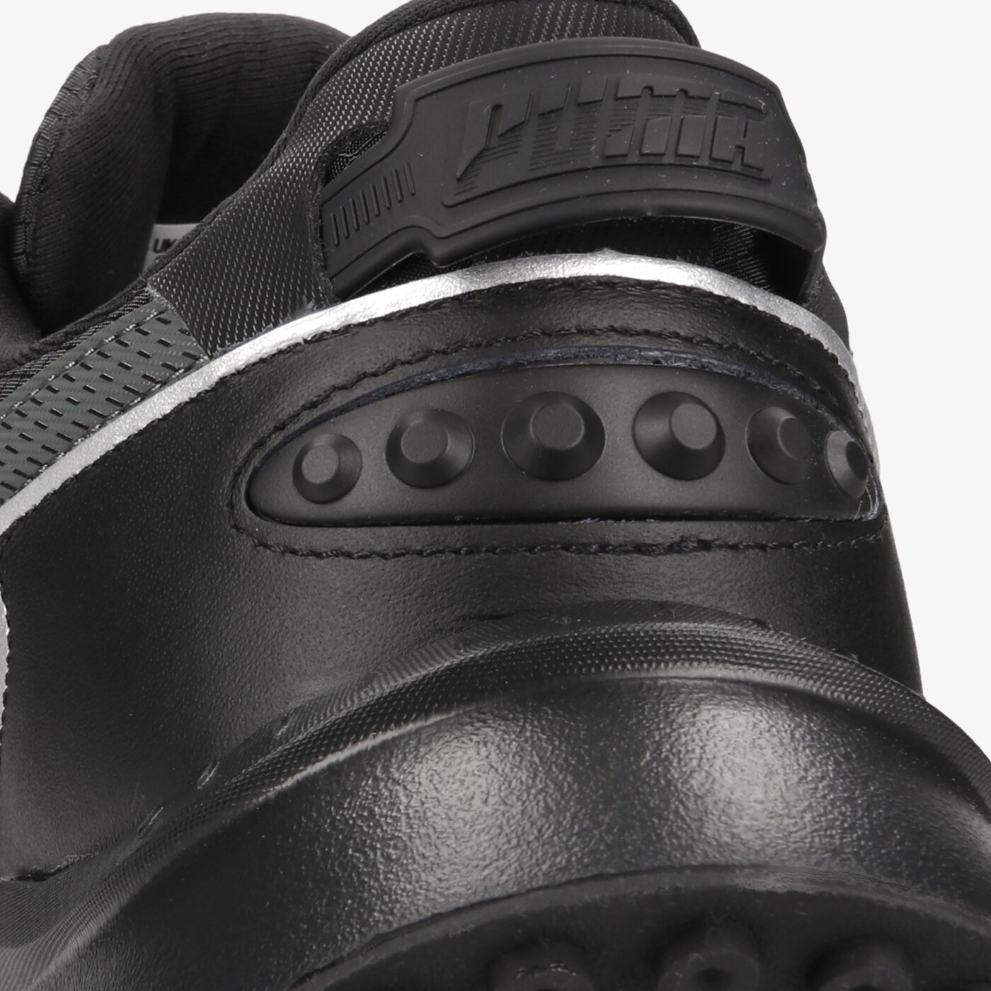 Мъжки маратонки PUMA WILD RIDER GRIP LS 38440601 цвят черен