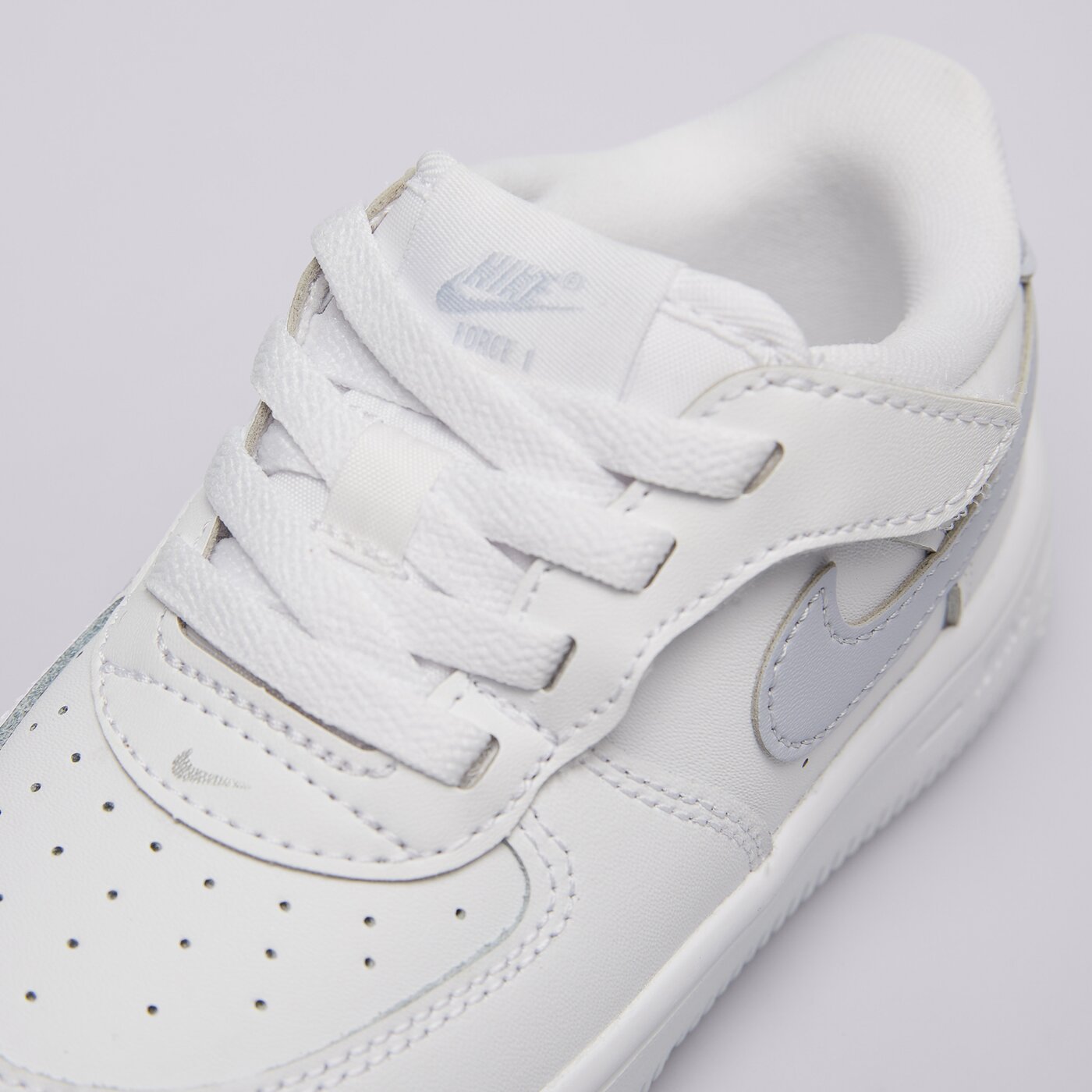 Детски маратонки NIKE FORCE 1 LOW EASYON (TD) ih4491-112 цвят бял