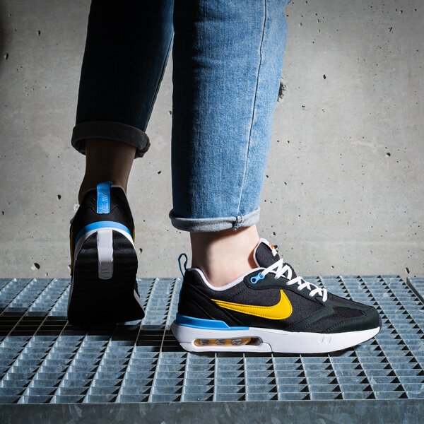 Детски маратонки NIKE AIR MAX DAWN GS SI dr0161-001 цвят черен