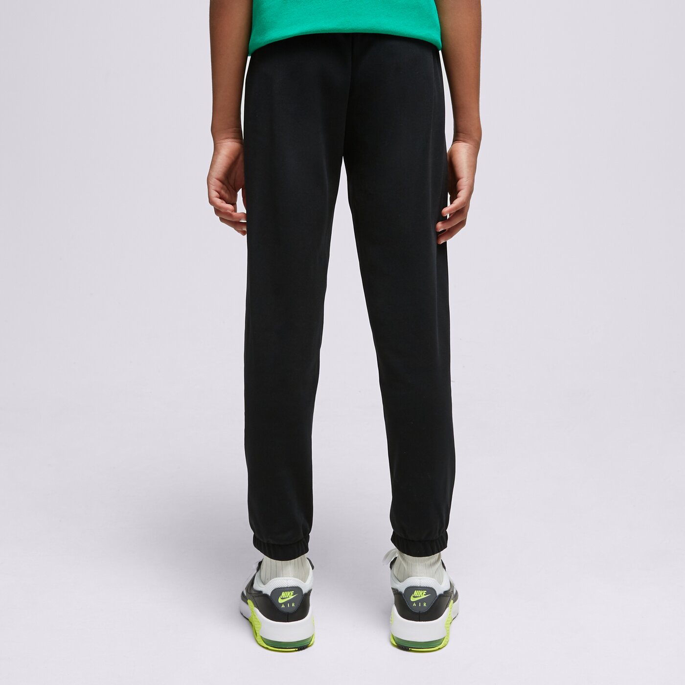 Детска тениска NIKE КОМПЛЕКТ K NSW TRACKSUIT POLY U fd3067-010 цвят черен