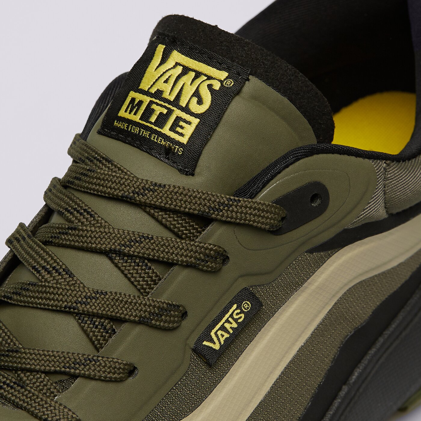 Мъжки маратонки VANS MTE CROSSPATH vn000cvuolv1 цвят зелен