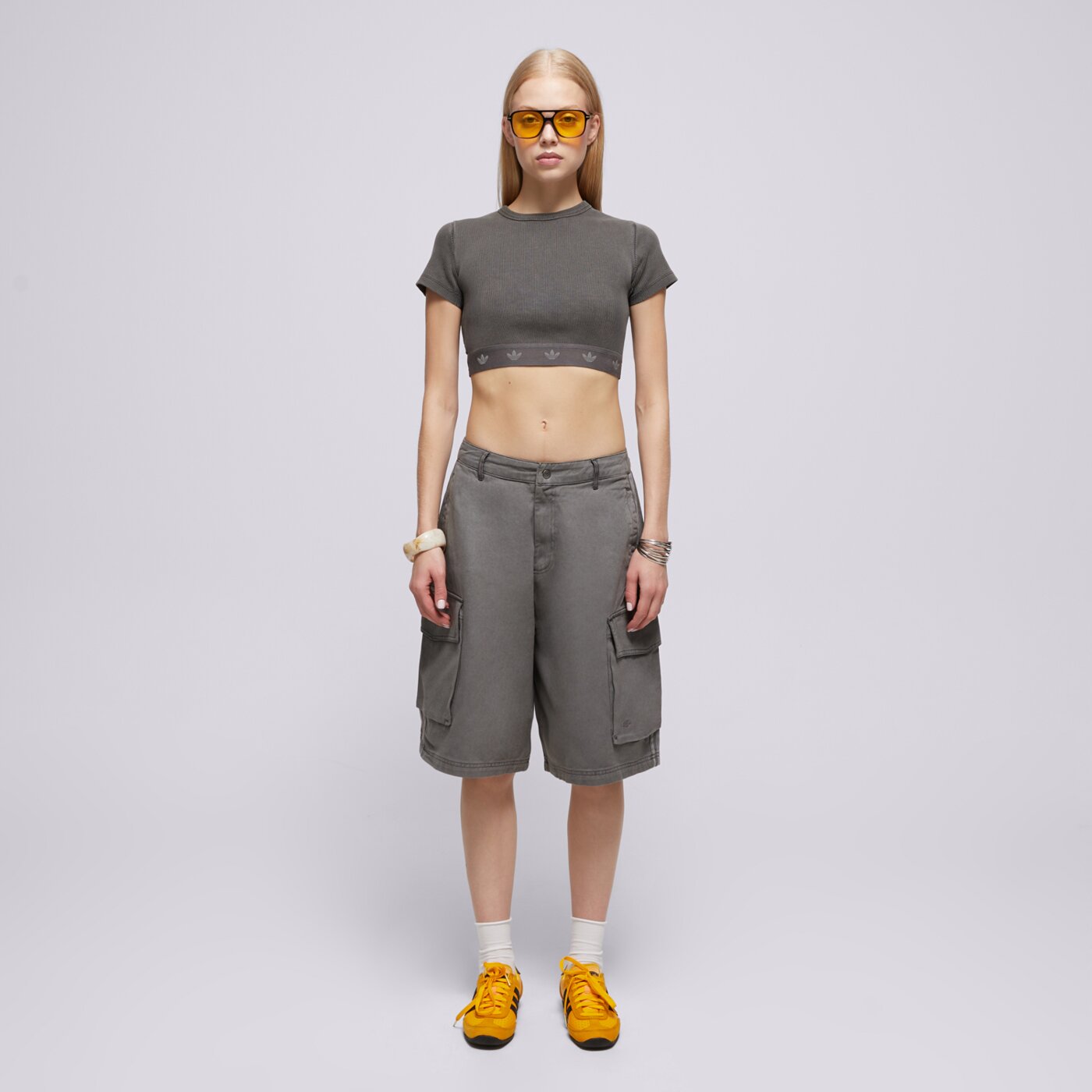 Дамски къси панталони ADIDAS ШОРТИ CARGO JORTS jd0139 цвят сив