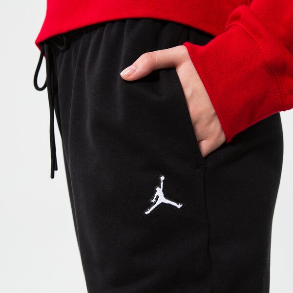 Дамски панталони JORDAN ПАНТАЛОНИ W J FLC PANT CORE dn4575-010 цвят черен