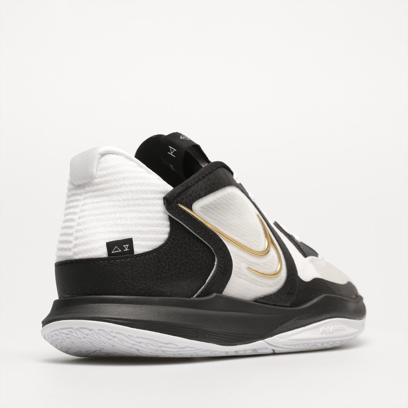 NIKE KYRIE LOW 5 dj6012-101 цвят бял