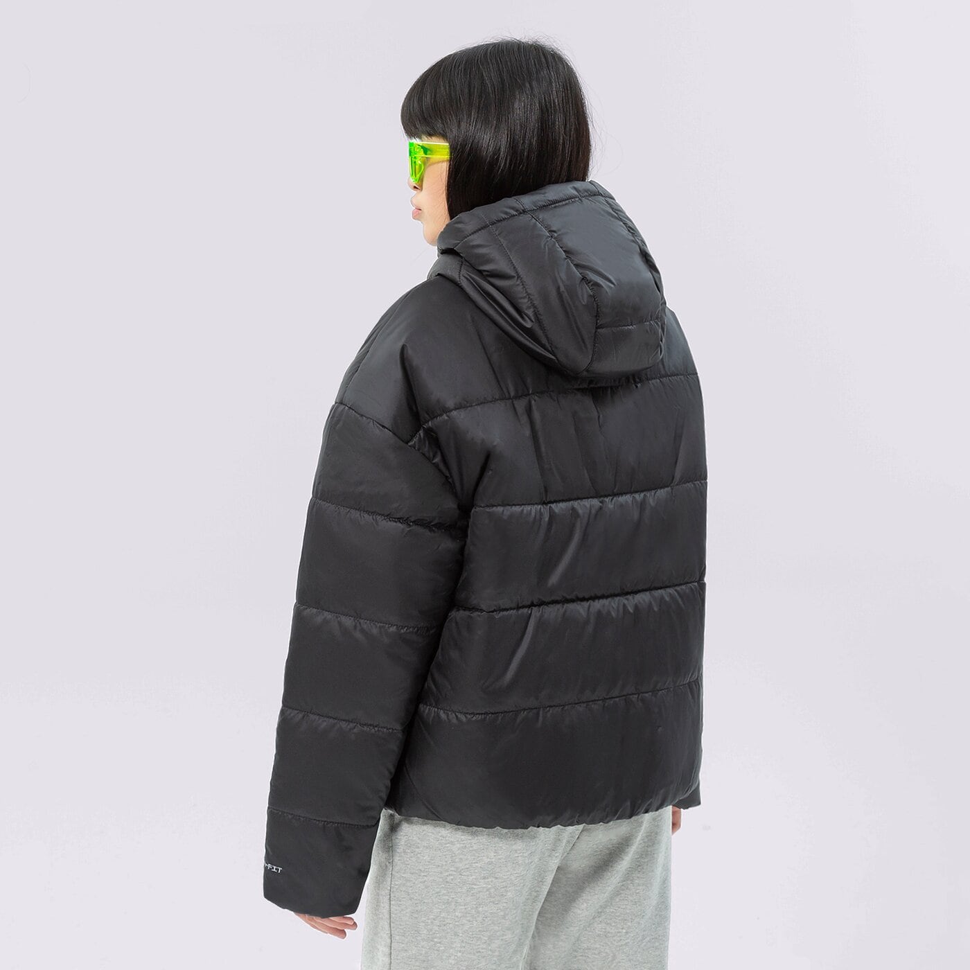 Дамско зимно яке NIKE SWOOSH PADDED JACKET  dx1797-010 цвят черен