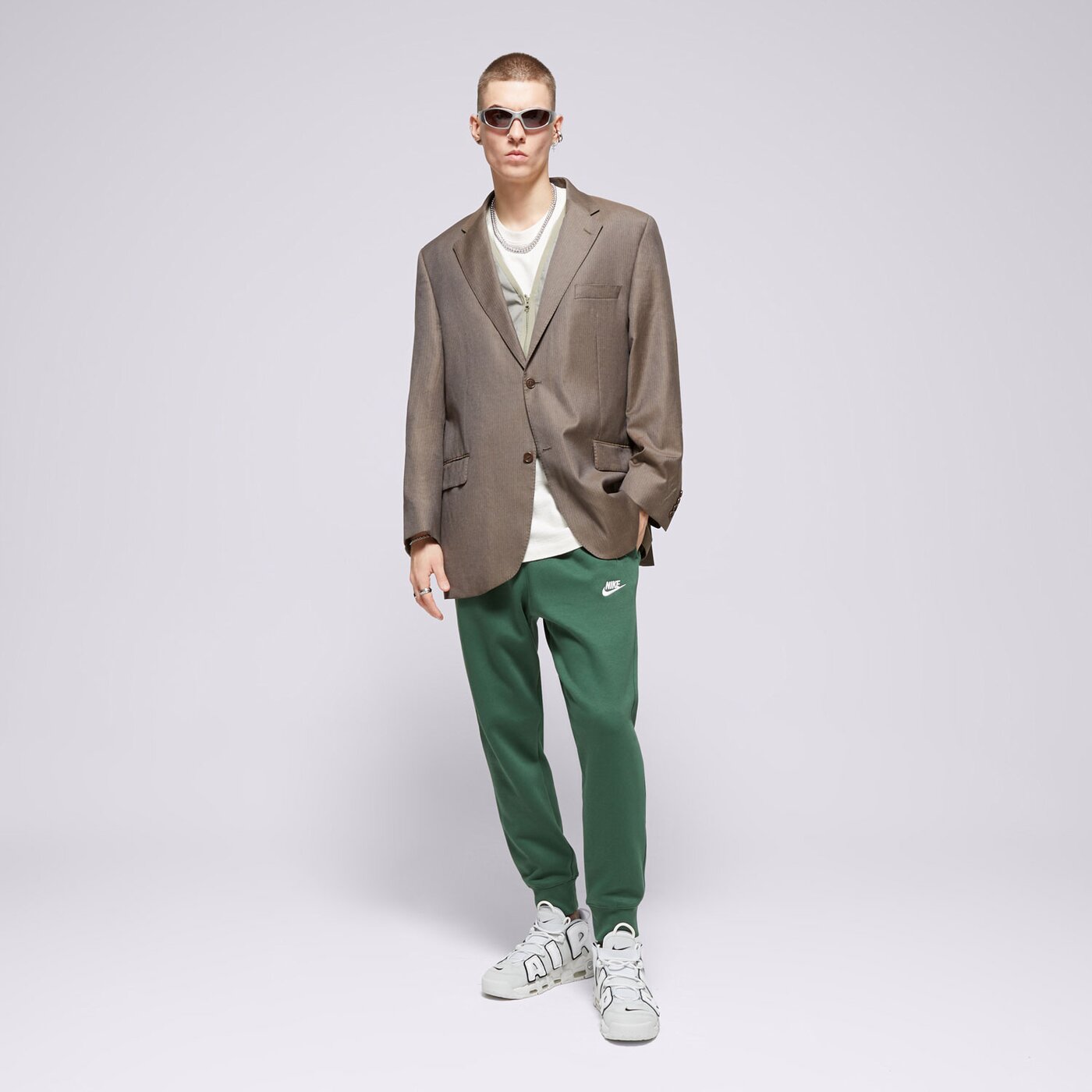 Мъжки панталони NIKE ПАНТАЛОНИ M NSW CLUB JGGR BB bv2671-323 цвят зелен