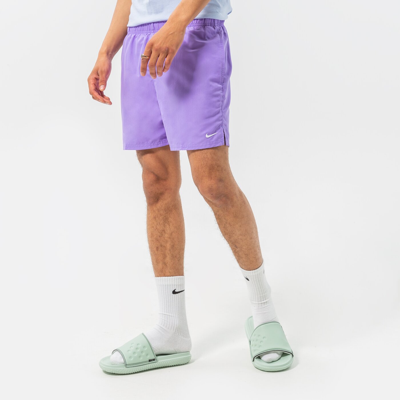 Мъжки къси панталони NIKESWIM ШОРТИ ESSENTIAL 5" nessa560531 цвят виолетов