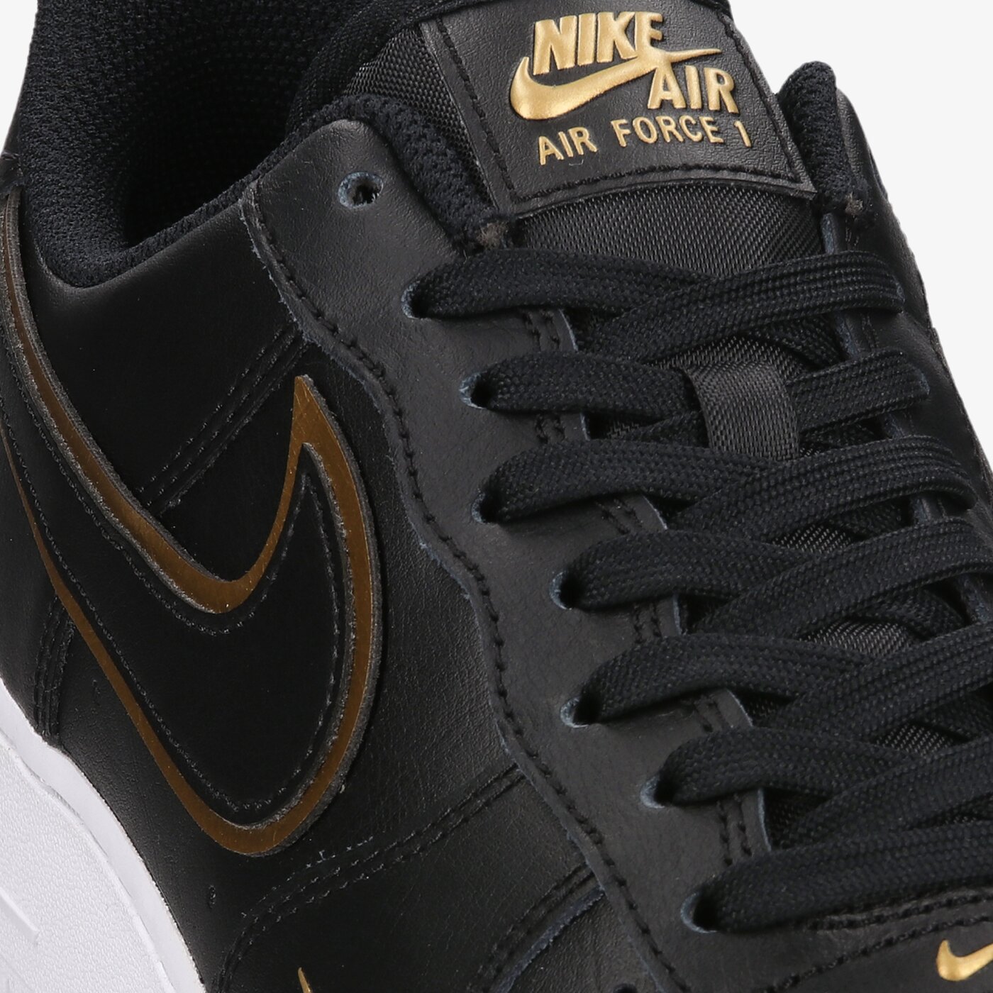 Мъжки маратонки NIKE AIR FORCE 1 '07 LV8 da8481-001 цвят черен