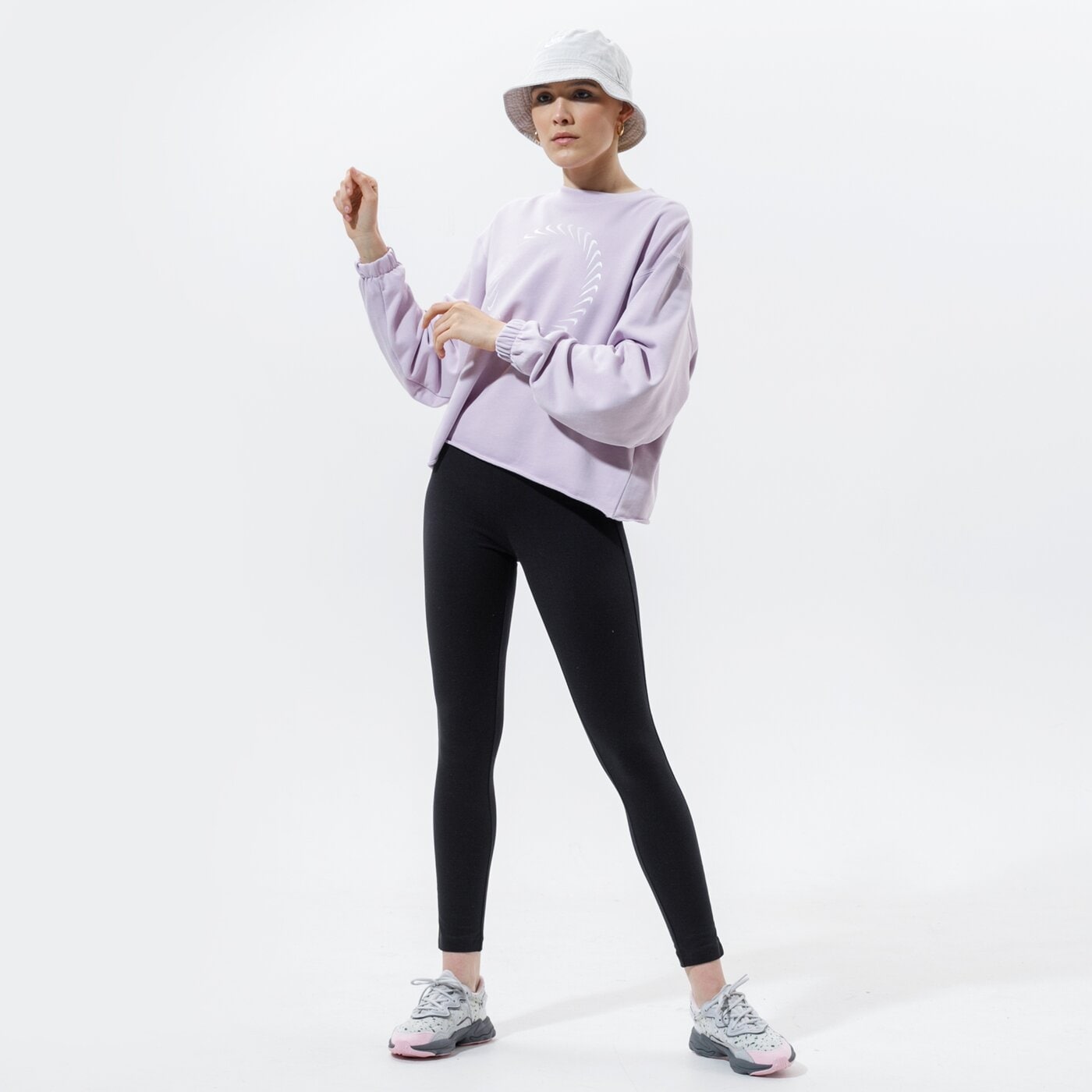 Дамски суичър NIKE СУИТЧЪР W NSW ICN CLASH CREW FT dc5497-576 цвят розов