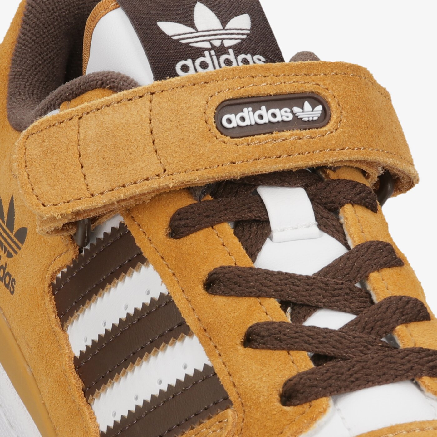 Дамски маратонки ADIDAS FORUM LOW gx4030 цвят бежов