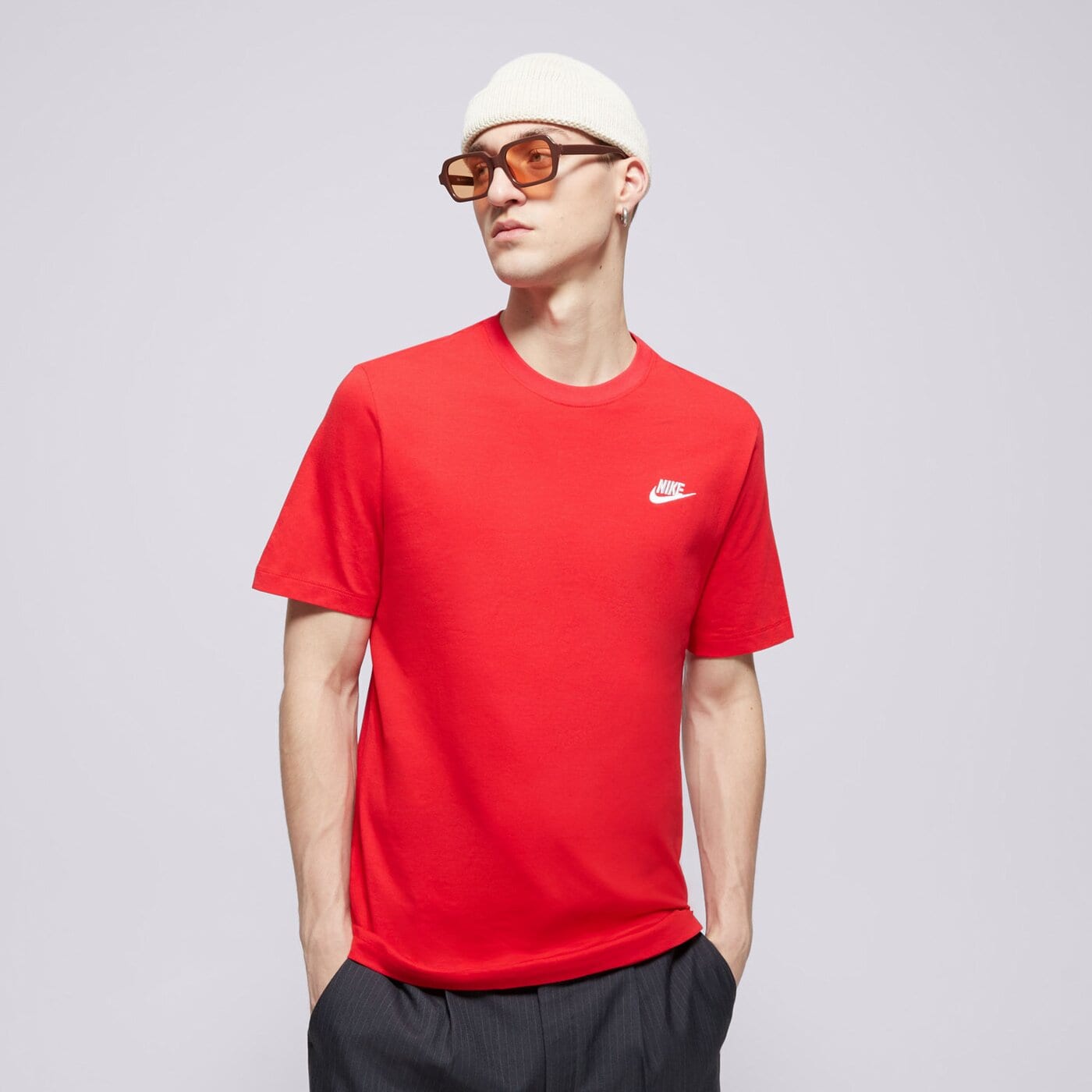 Мъжка тениска NIKE SPORTSWEAR CLUB ТЕНИСКА ar4997-657 цвят червен