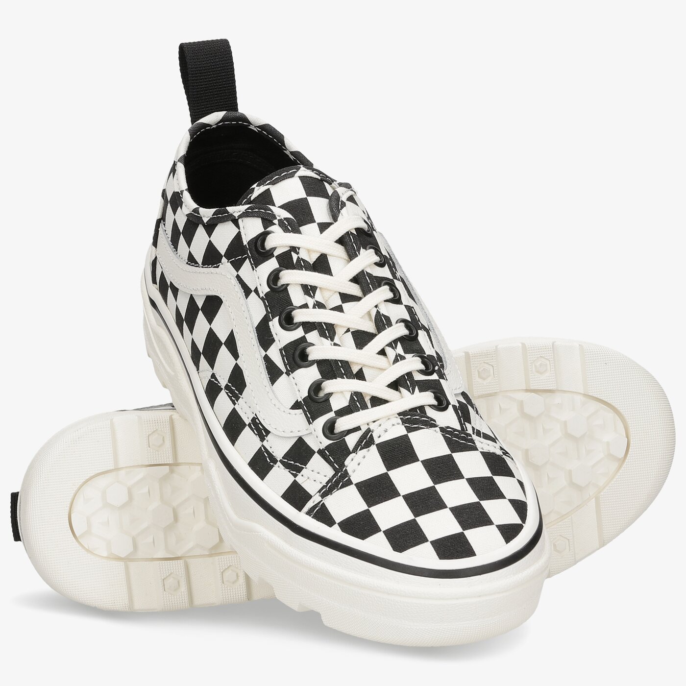 Дамски маратонки VANS SENTRY OLD SKOOL  vn0a5kr3q4o1 цвят черен