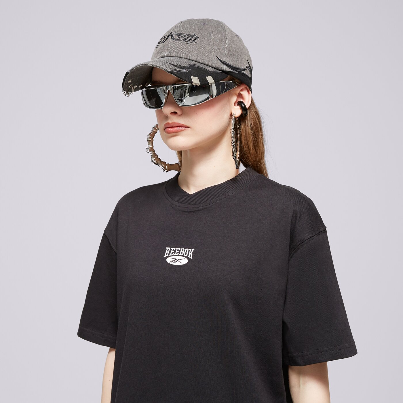 Дамска тениска REEBOK ТЕНИСКА CL AE ARCHIVE SM LOGO TEE 100036332 цвят черен