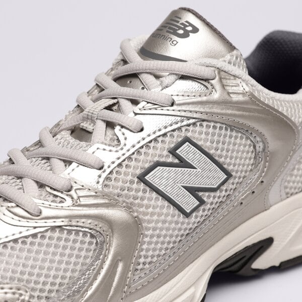 Мъжки маратонки NEW BALANCE 530  mr530lg цвят бял