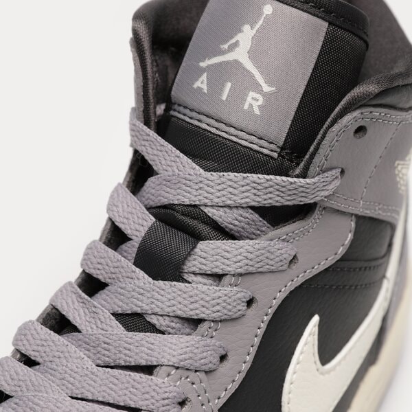 Дамски маратонки AIR JORDAN 1 MID  bq6472-022 цвят сив