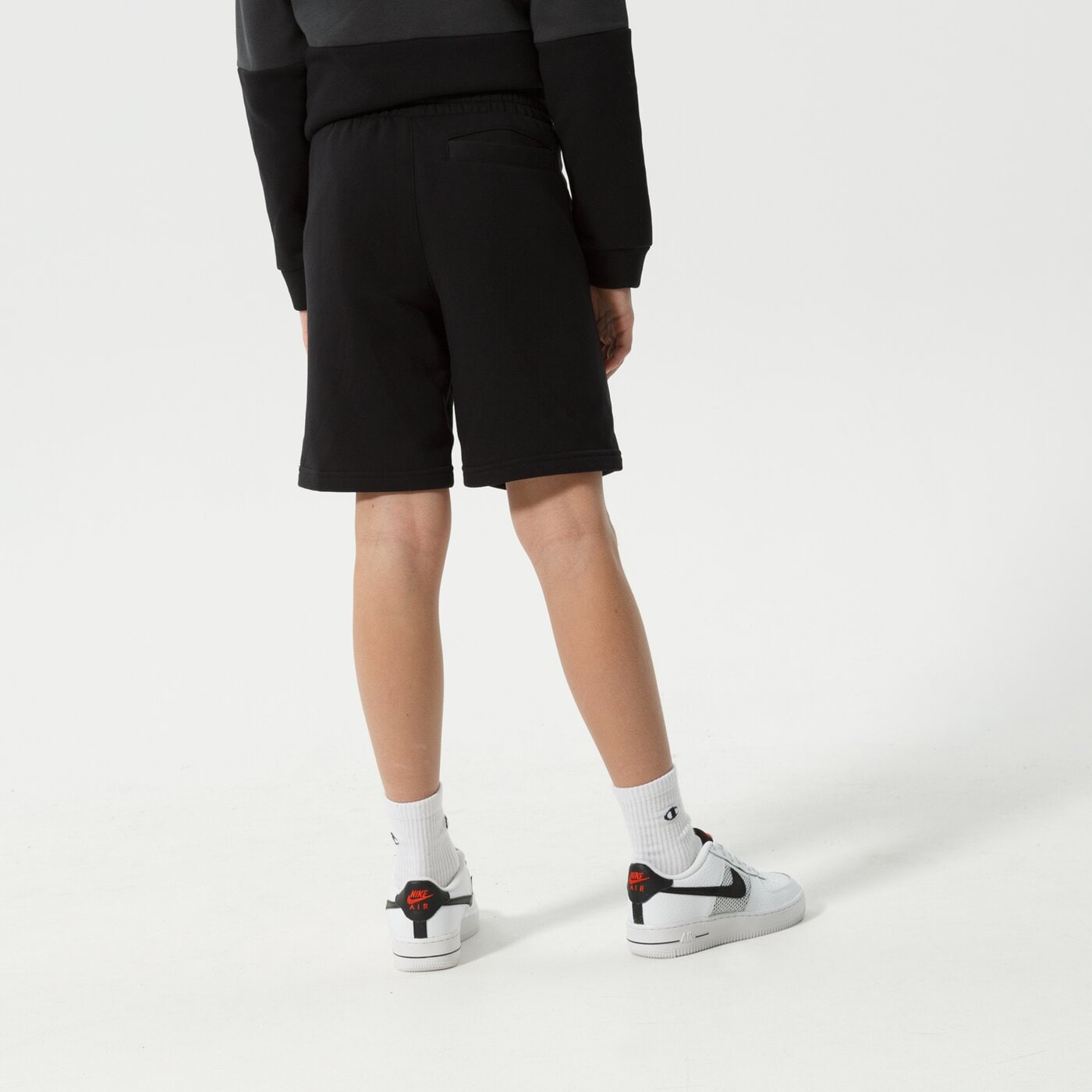 Детска тениска NIKE КОМПЛЕКТ K NSW FT CREW/SHORT TS BOY do6789-010 цвят черен