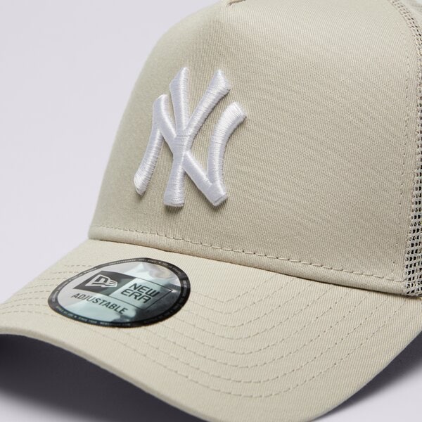 Мъжка шапка с козирка NEW ERA ШАПКА LE TRUCKER NYY NEW YORK YANKEES 60503392 цвят бежов