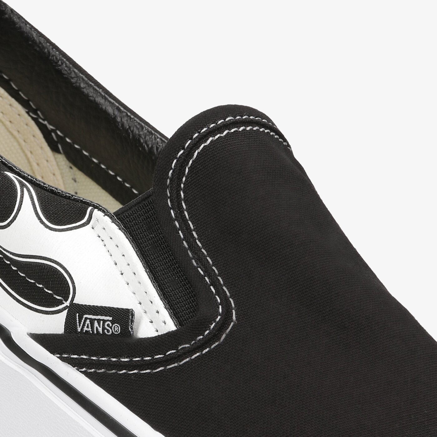 Мъжки маратонки VANS CLASSIC SLIP-ON  vn0a33tbk681 цвят черен