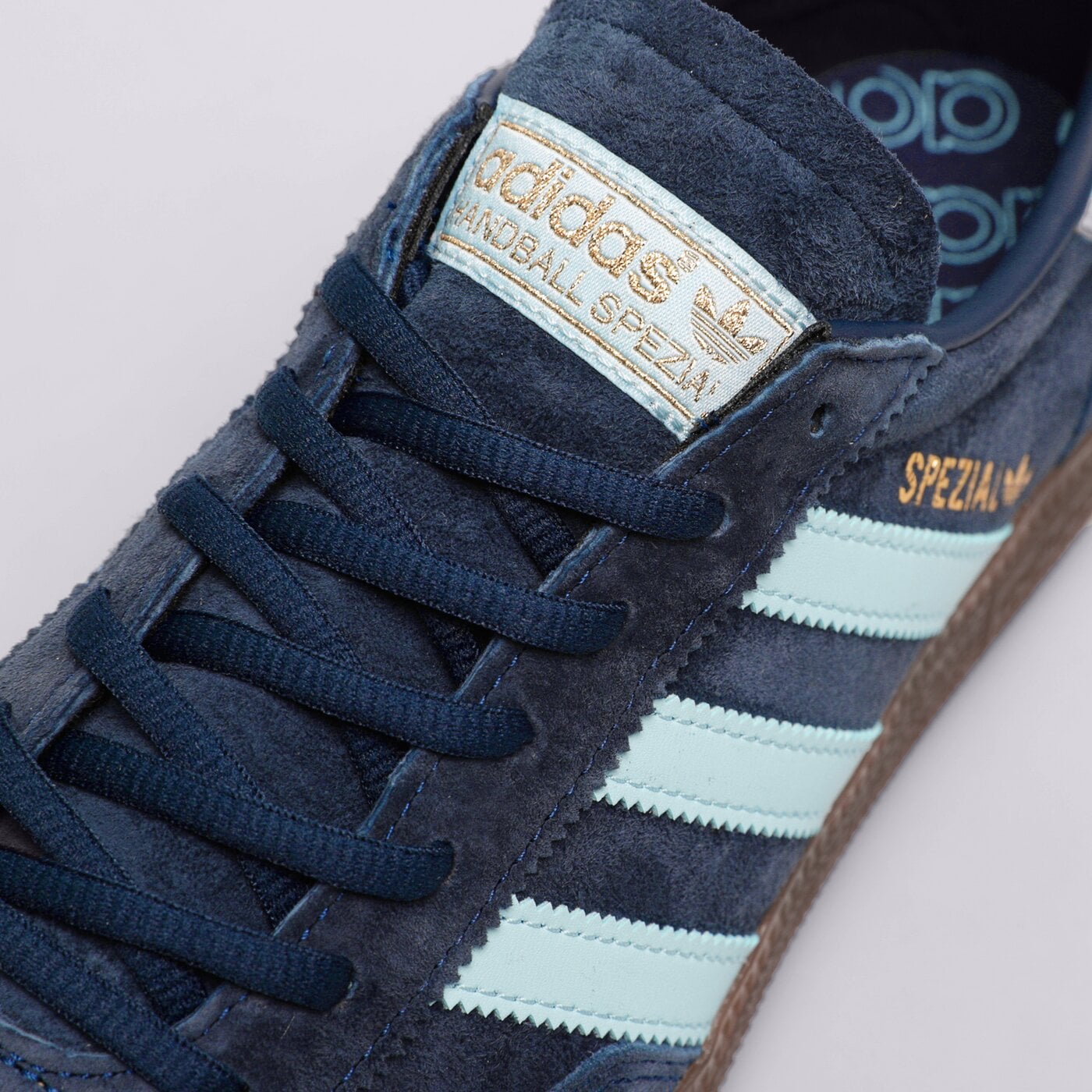 Мъжки маратонки ADIDAS HANDBALL SPEZIAL bd7633 цвят тъмносин