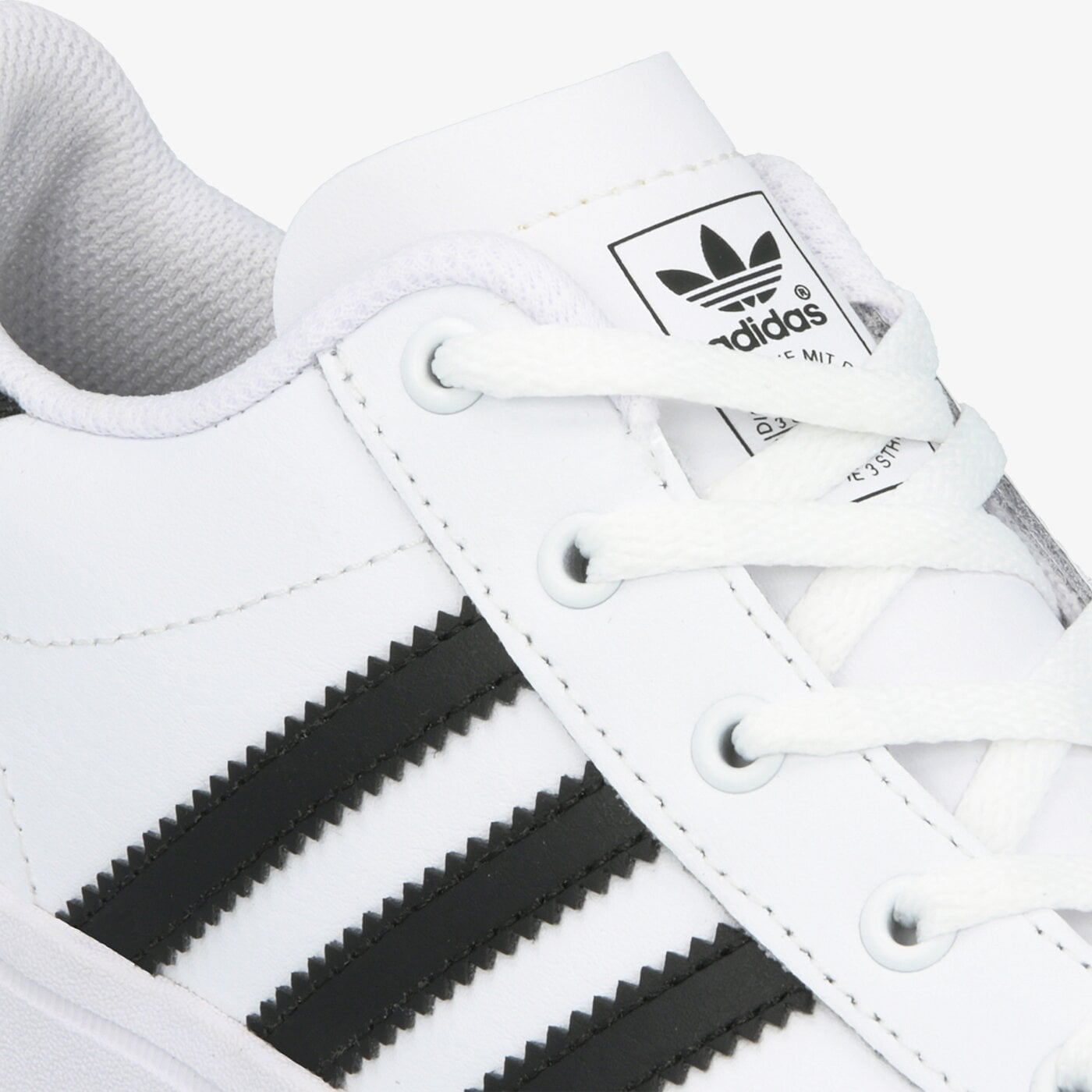 Детски маратонки ADIDAS COAST STAR C ee7485 цвят бял