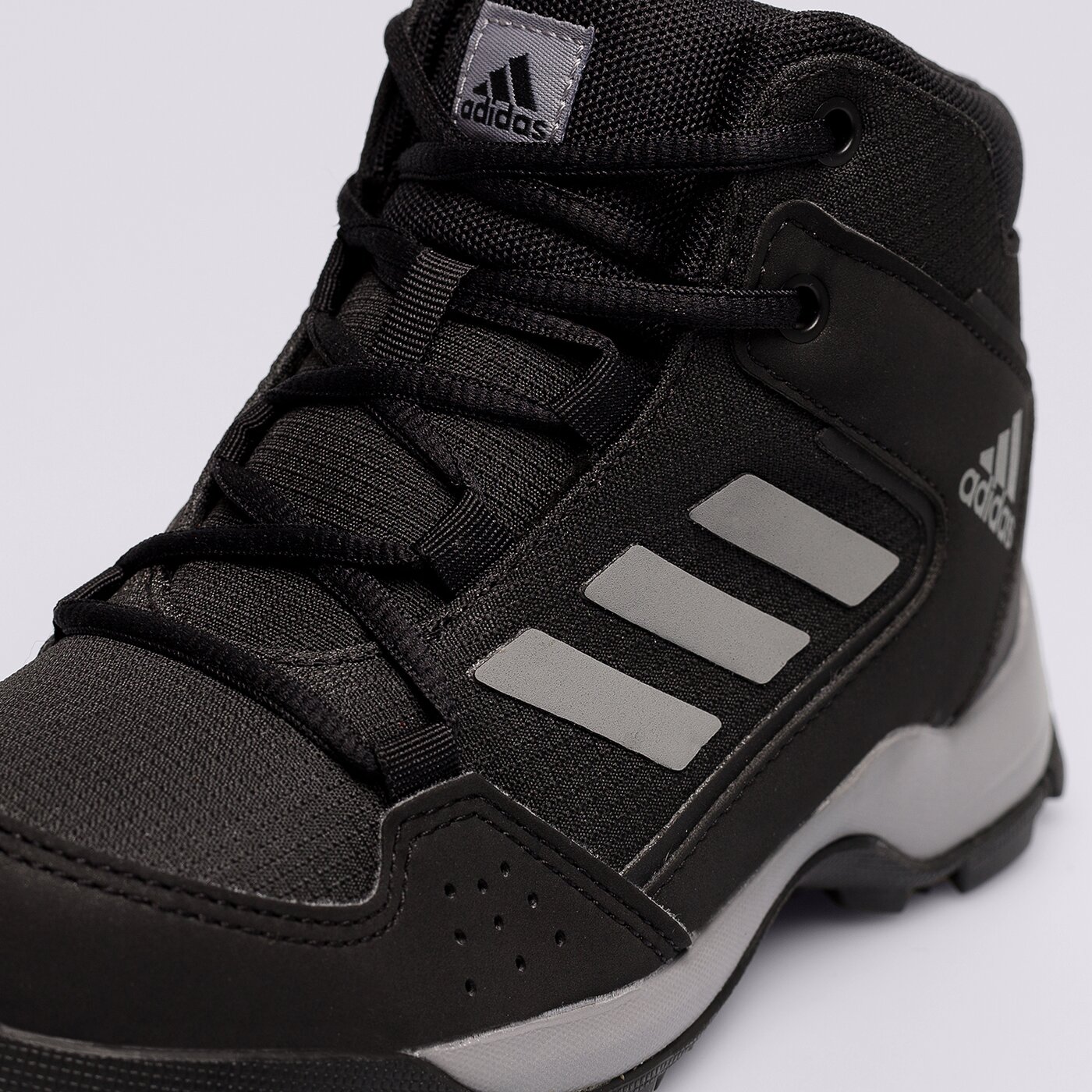 Детски зимни обувки ADIDAS HYPERHIKER K gz9216 цвят черен