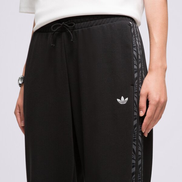 Дамски панталони ADIDAS ПАНТАЛОНИ JOGGER PANT ij8180 цвят черен