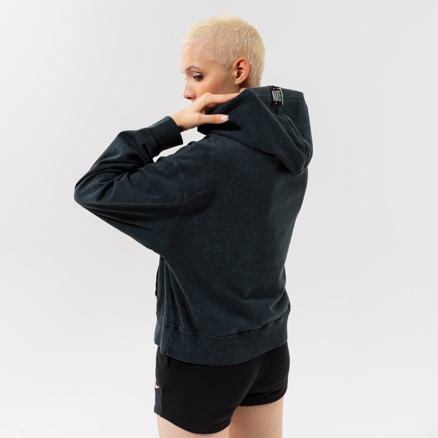 Дамски суичър NIKE СУИТЧЪР С КАЧУЛКА W NSW WASH HOODIE cz9854-010 цвят черен