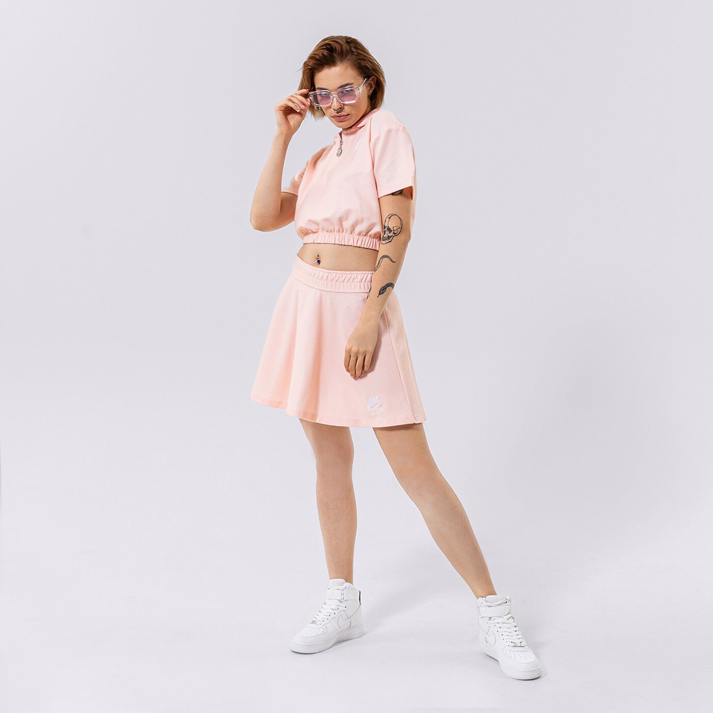 Дамска тениска NIKE ТЕНИСКА ТЕНИСКА ТИП ПОЛО dm6464-610 цвят розов