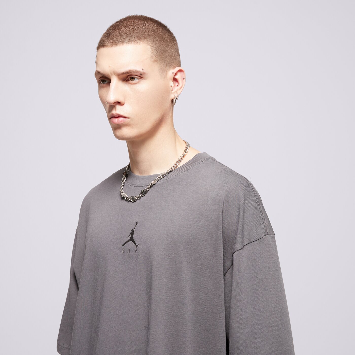 Мъжка тениска JORDAN ТЕНИСКА JORDAN FLIGHT ESSENTIALS ib7345-068 цвят сив