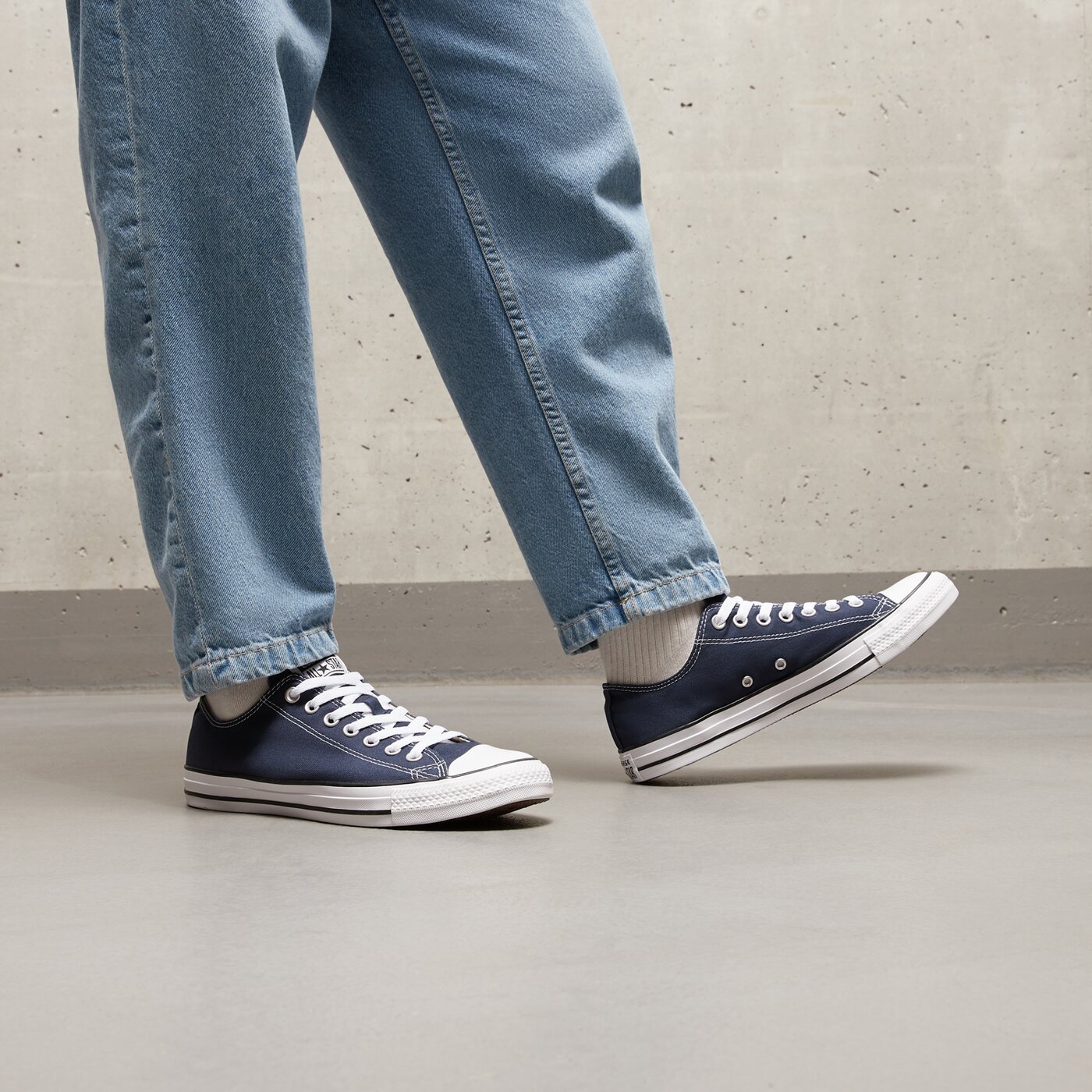 Мъжки маратонки CONVERSE CHUCK TAYLOR AS CORE  m9697m цвят тъмносин