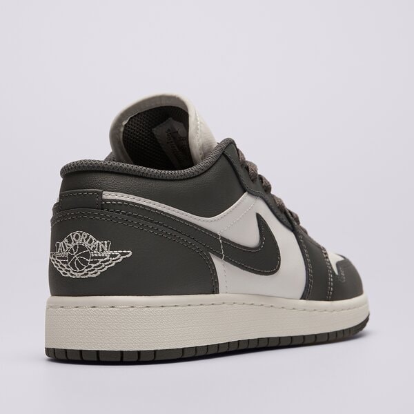 Детски маратонки AIR JORDAN 1 LOW  553560-044 цвят сив
