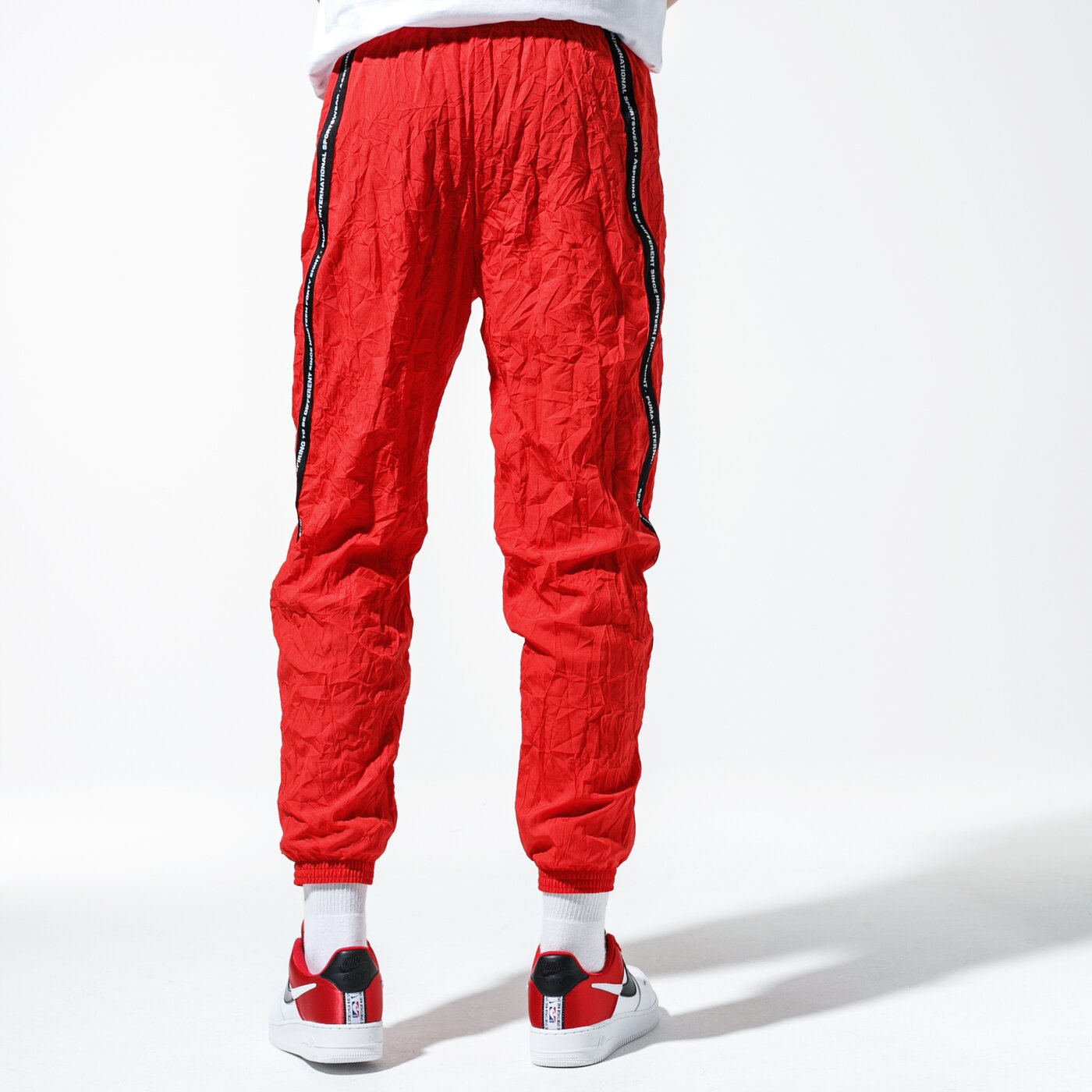 Мъжки панталони PUMA ПАНТАЛОНИ AVENIR WOVEN PANTS 59646111 цвят червен
