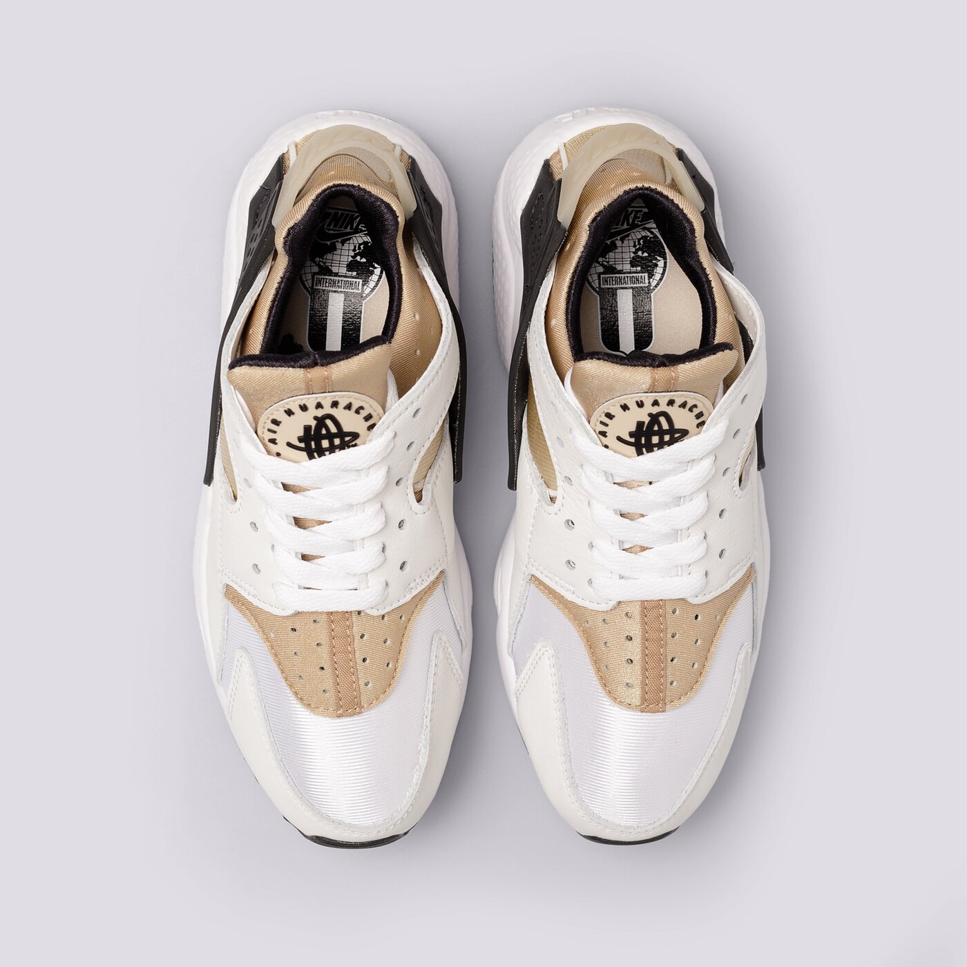 Дамски маратонки NIKE W AIR HUARACHE  dh4439-108 цвят бял