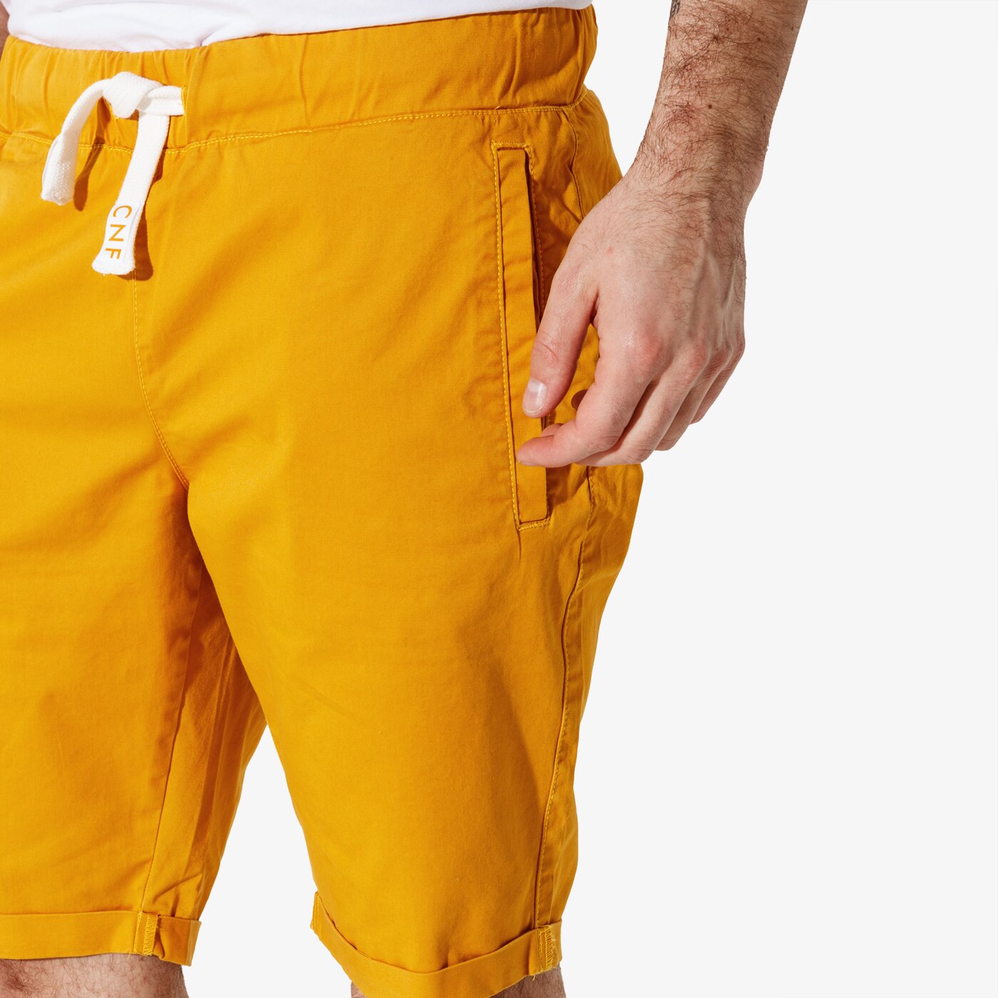Мъжки къси панталони CONFRONT ШОРТИ CNF BASIC SHORTS cf19szm32001 цвят жълт