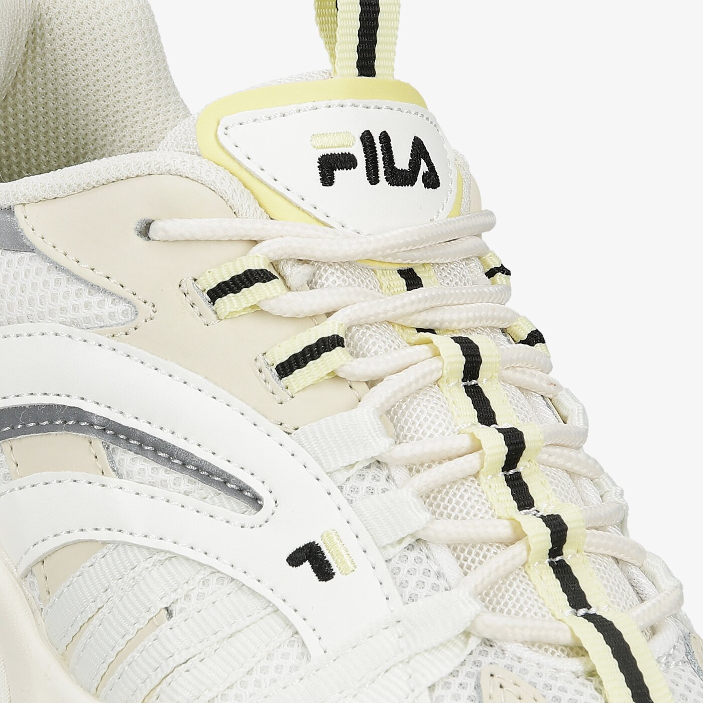 Дамски маратонки FILA ELECTROVE CB WMN 101123079g цвят бежов