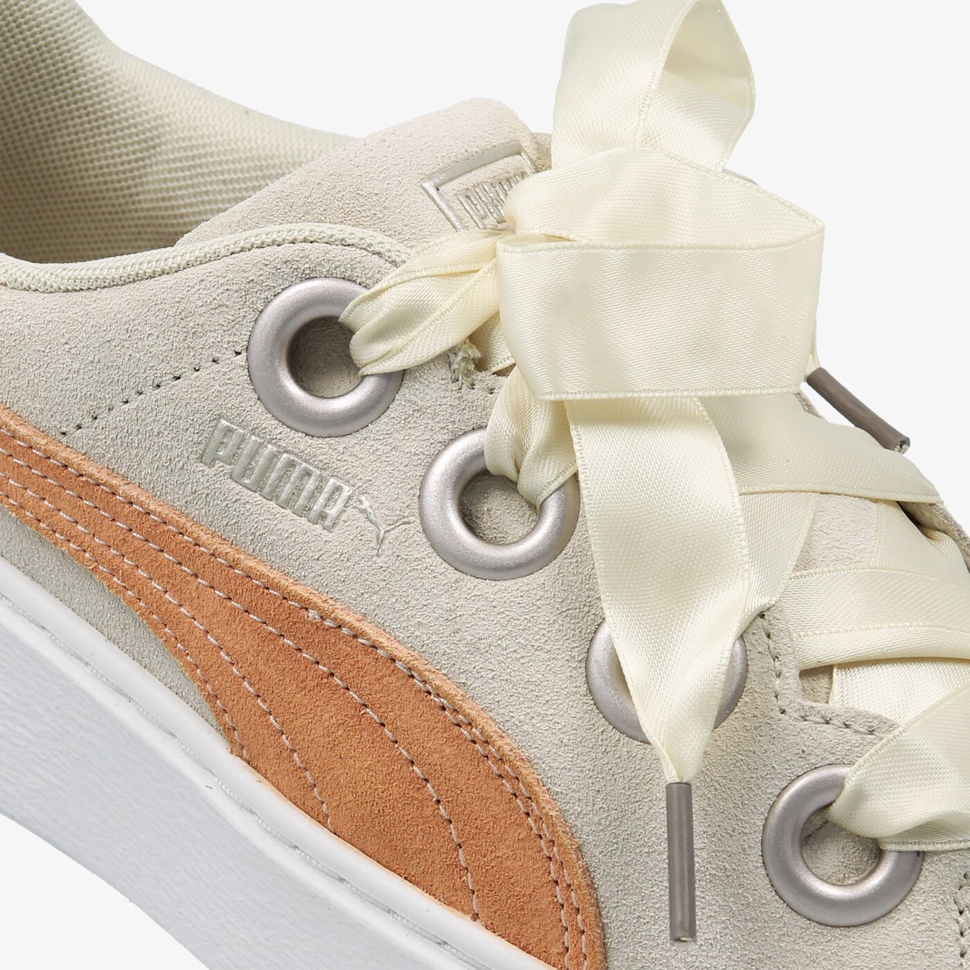 Детски маратонки PUMA PLATFORM KISS JR 36745906 цвят бежов