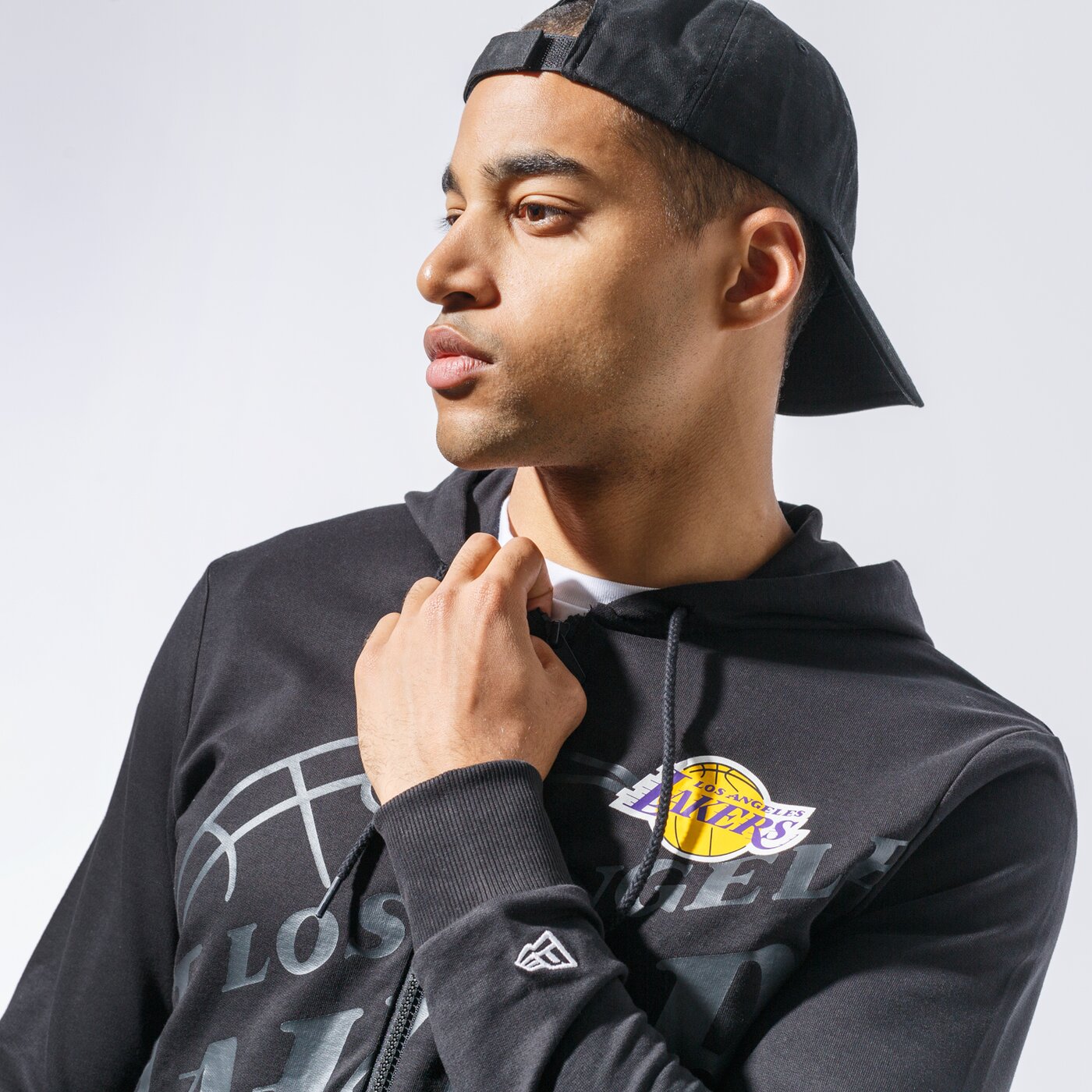 Мъжки суичър NEW ERA СУИТЧЪР С КАЧУЛКА NBA BIG LOGO FULL ZIP HOODY LOSLAK 12485690 