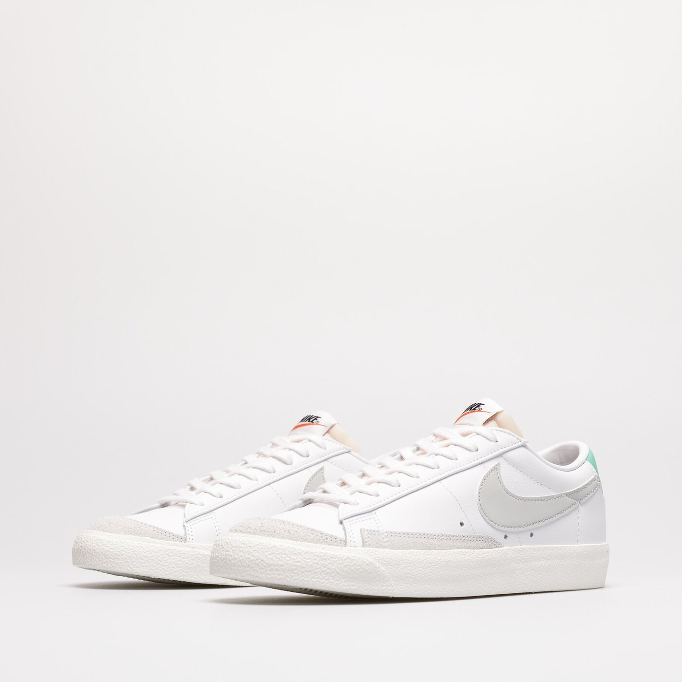 Мъжки маратонки NIKE BLAZER LOW '77 VINTAGE da6364-109 цвят сив